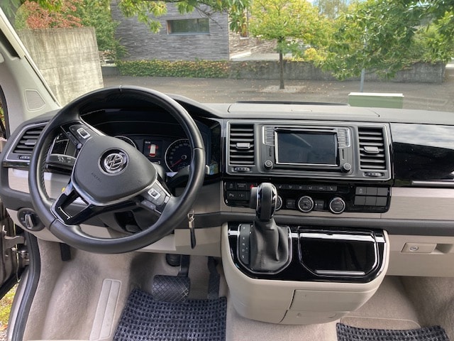 VW CALIFORNIA 2.0 TDI 150 Ocean GREY DSG 4m-image-5