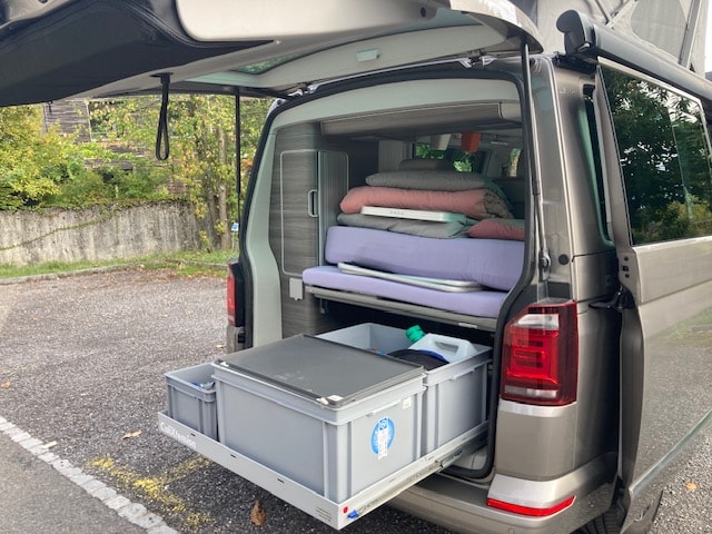 VW CALIFORNIA 2.0 TDI 150 Ocean GREY DSG 4m-image-2