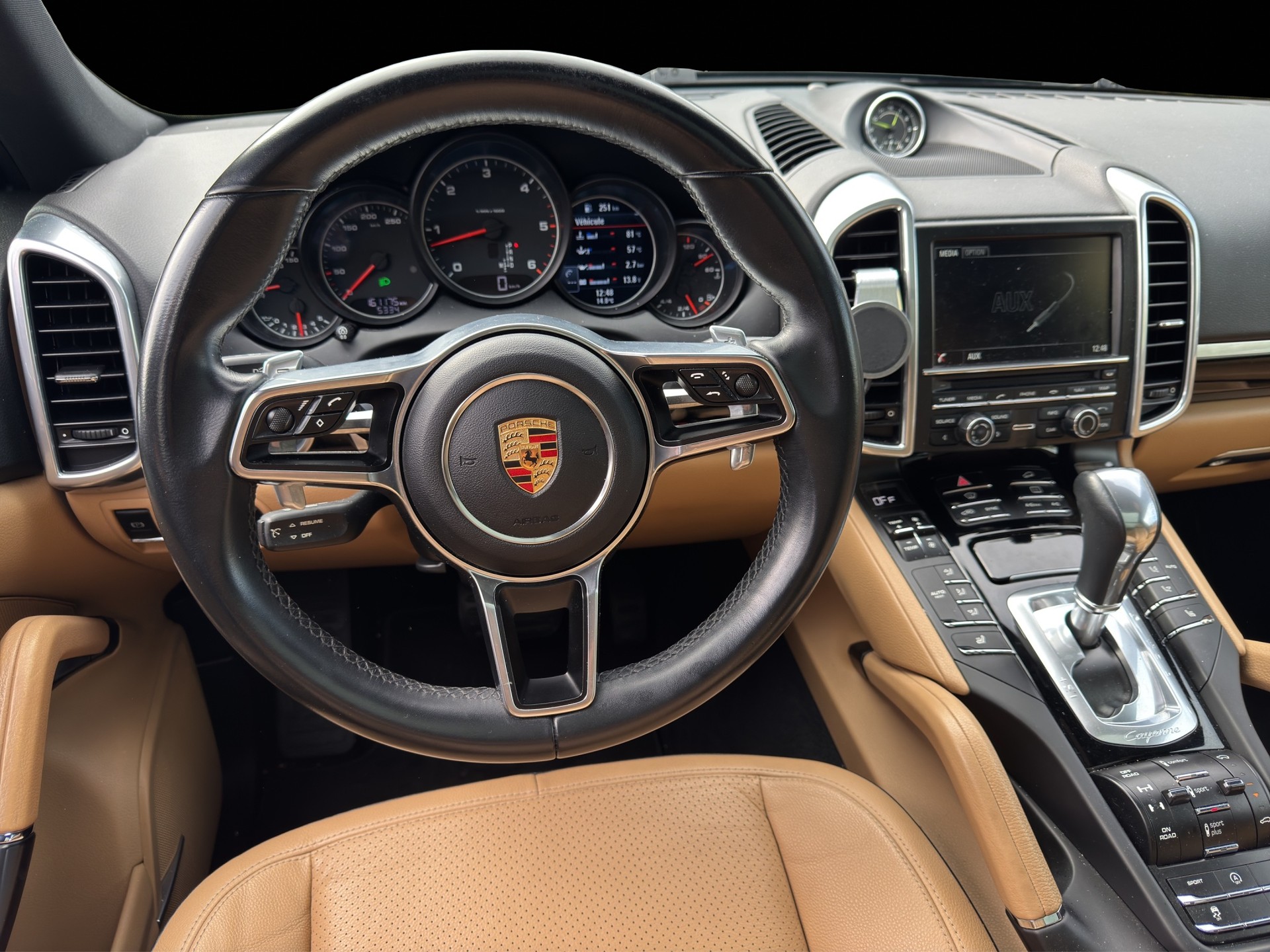 PORSCHE Cayenne Diesel-image-9
