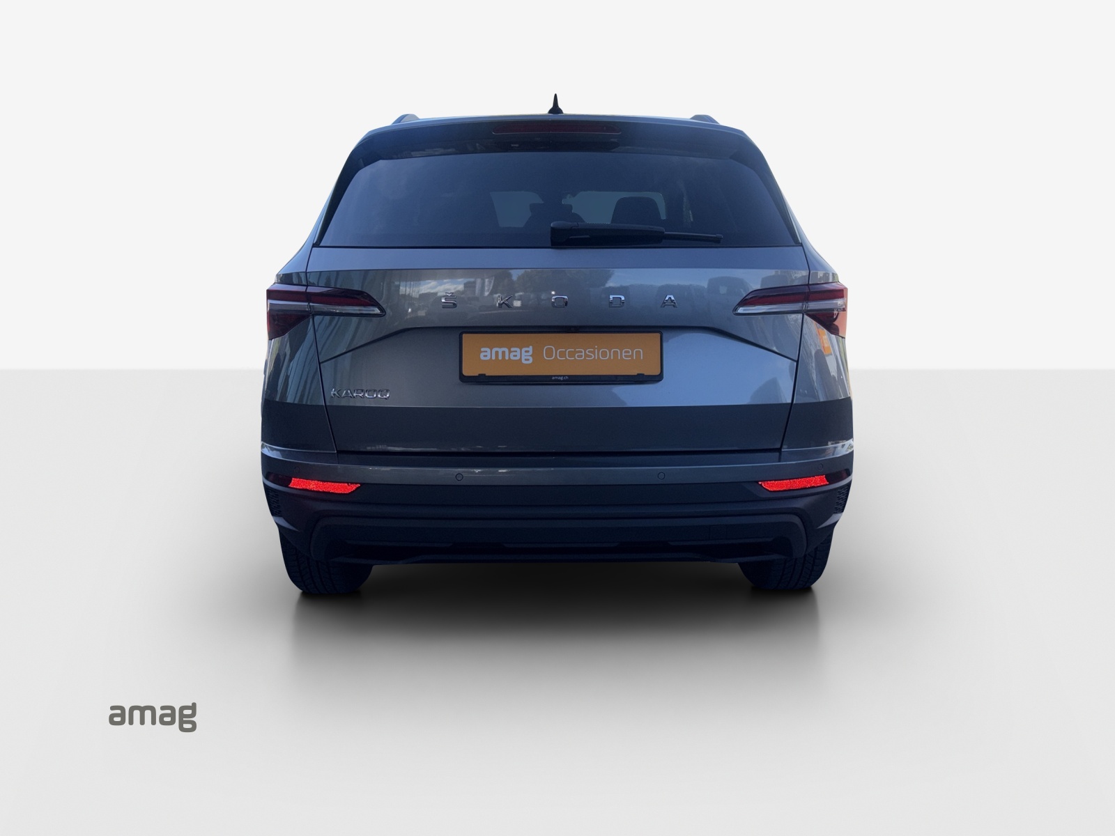 SKODA Karoq 1.5 TSI Ambition DSG-showroom-element-3