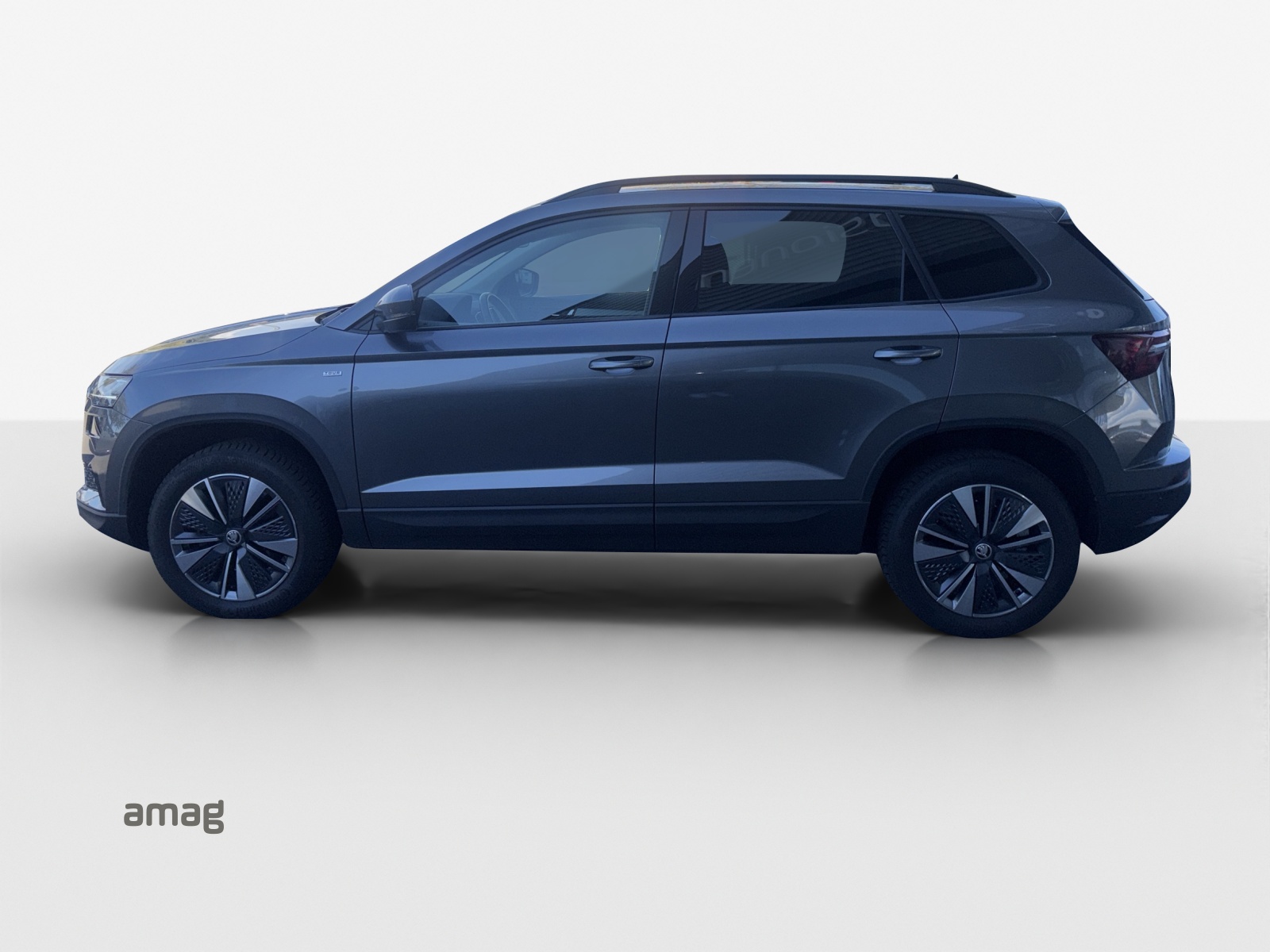 SKODA Karoq 1.5 TSI Ambition DSG-showroom-element-1