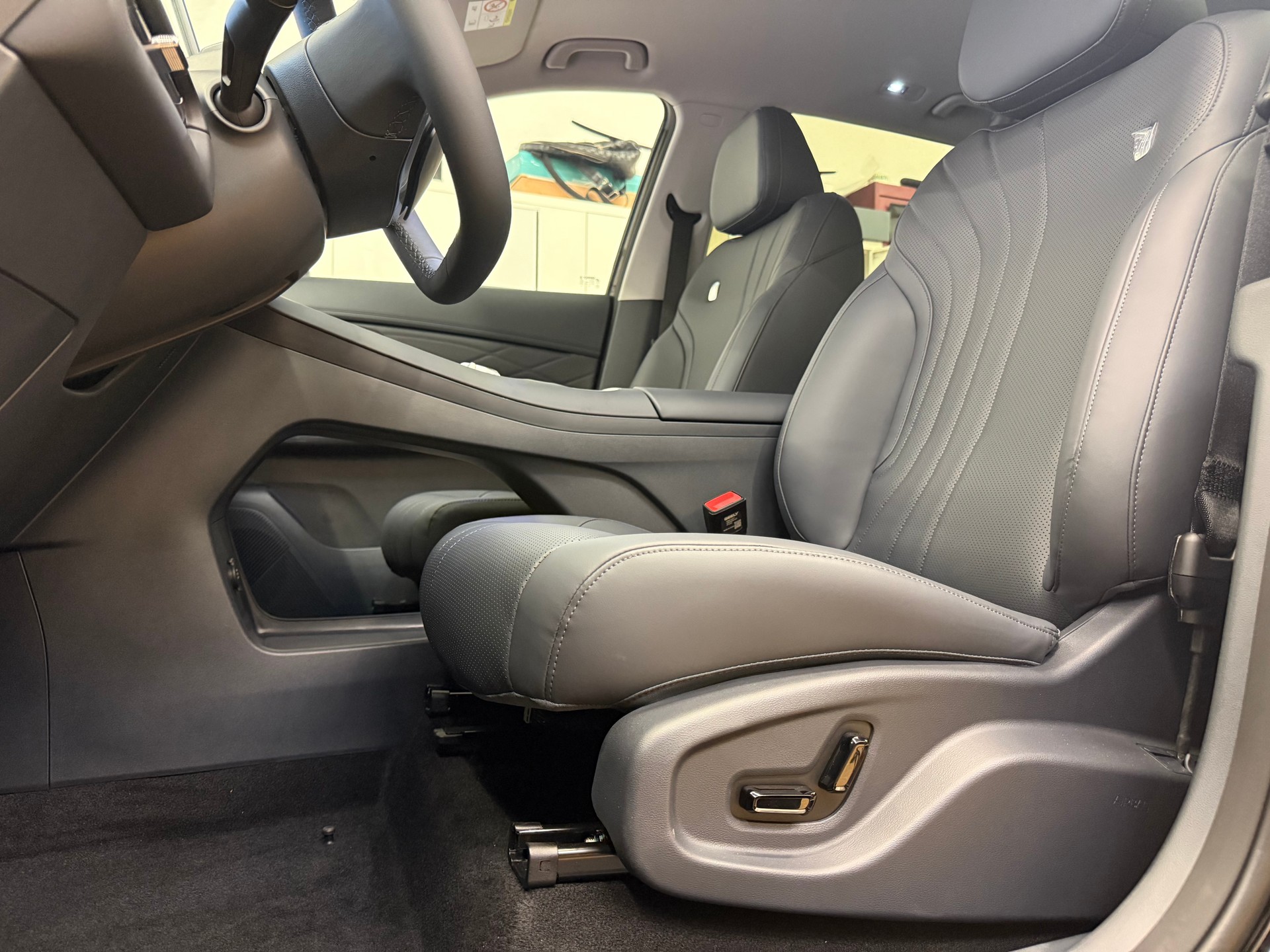 GEELY Pro +-image-11
