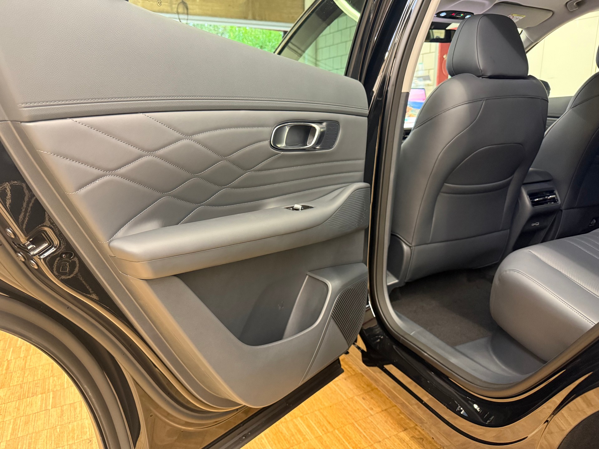 GEELY Pro +-image-18