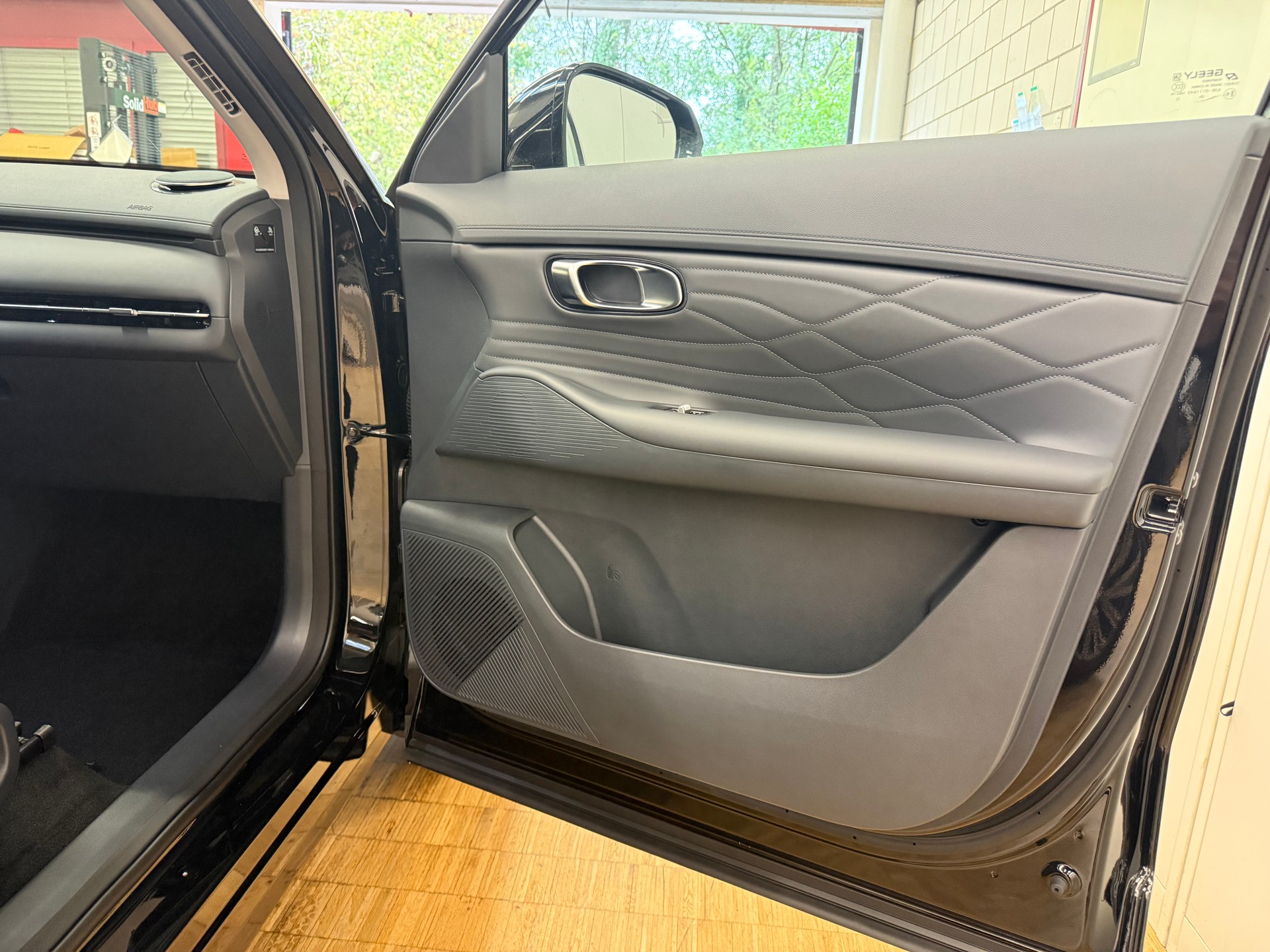 GEELY Pro +-image-14