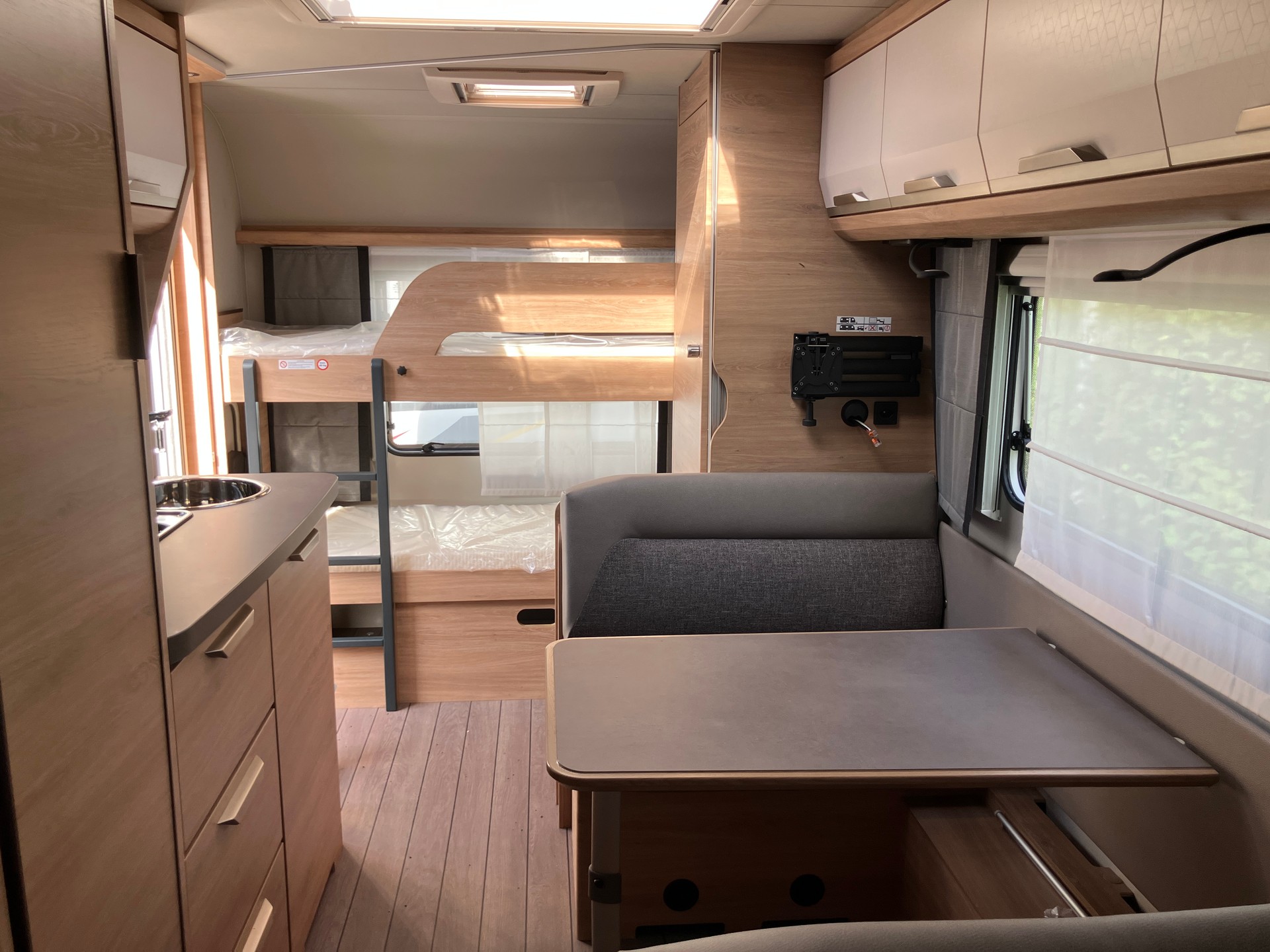 KNAUS Knaus Südwind 540 FDK Black Edition-image-3