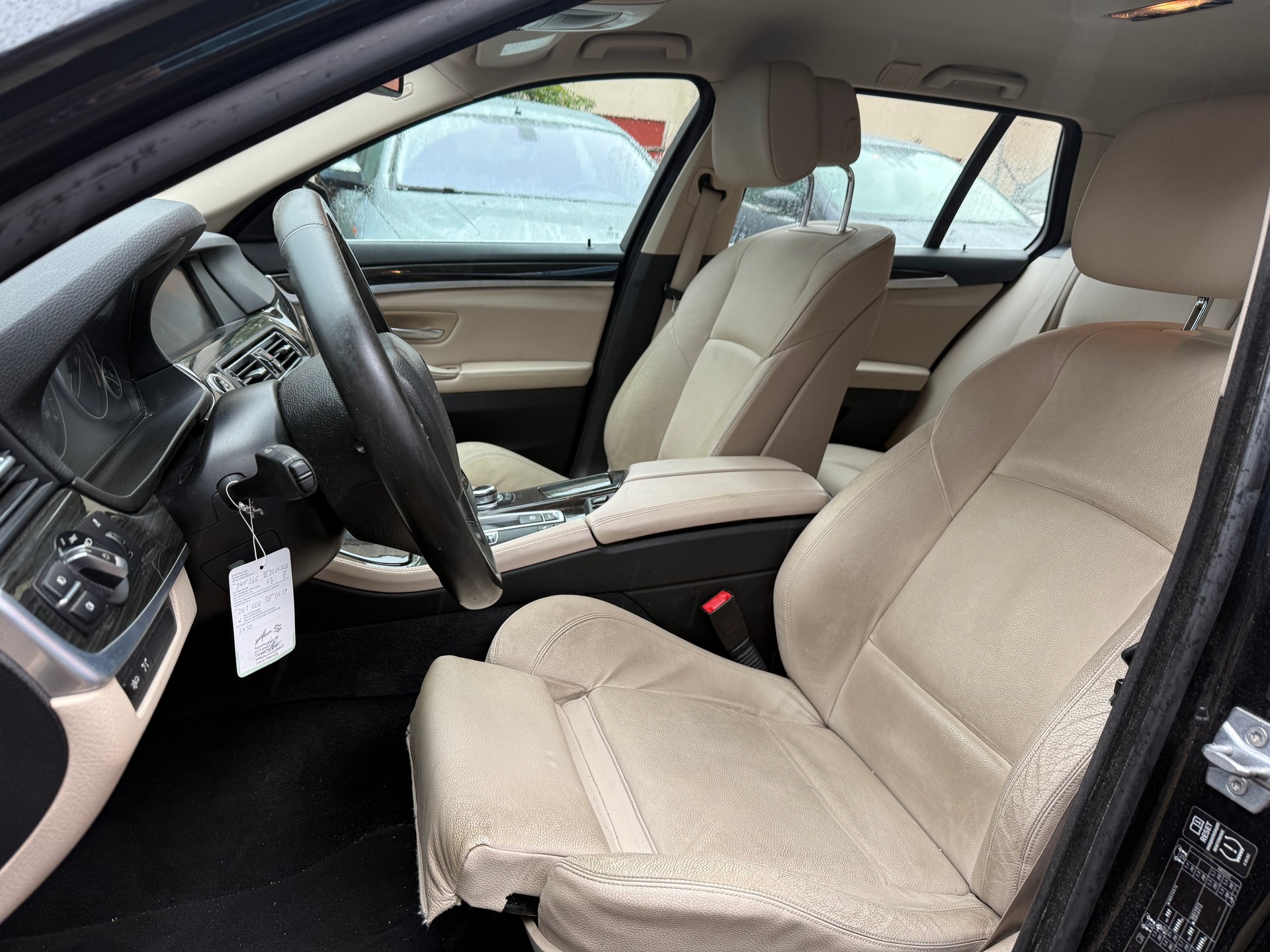 BMW 535i Touring Steptronic-image-7