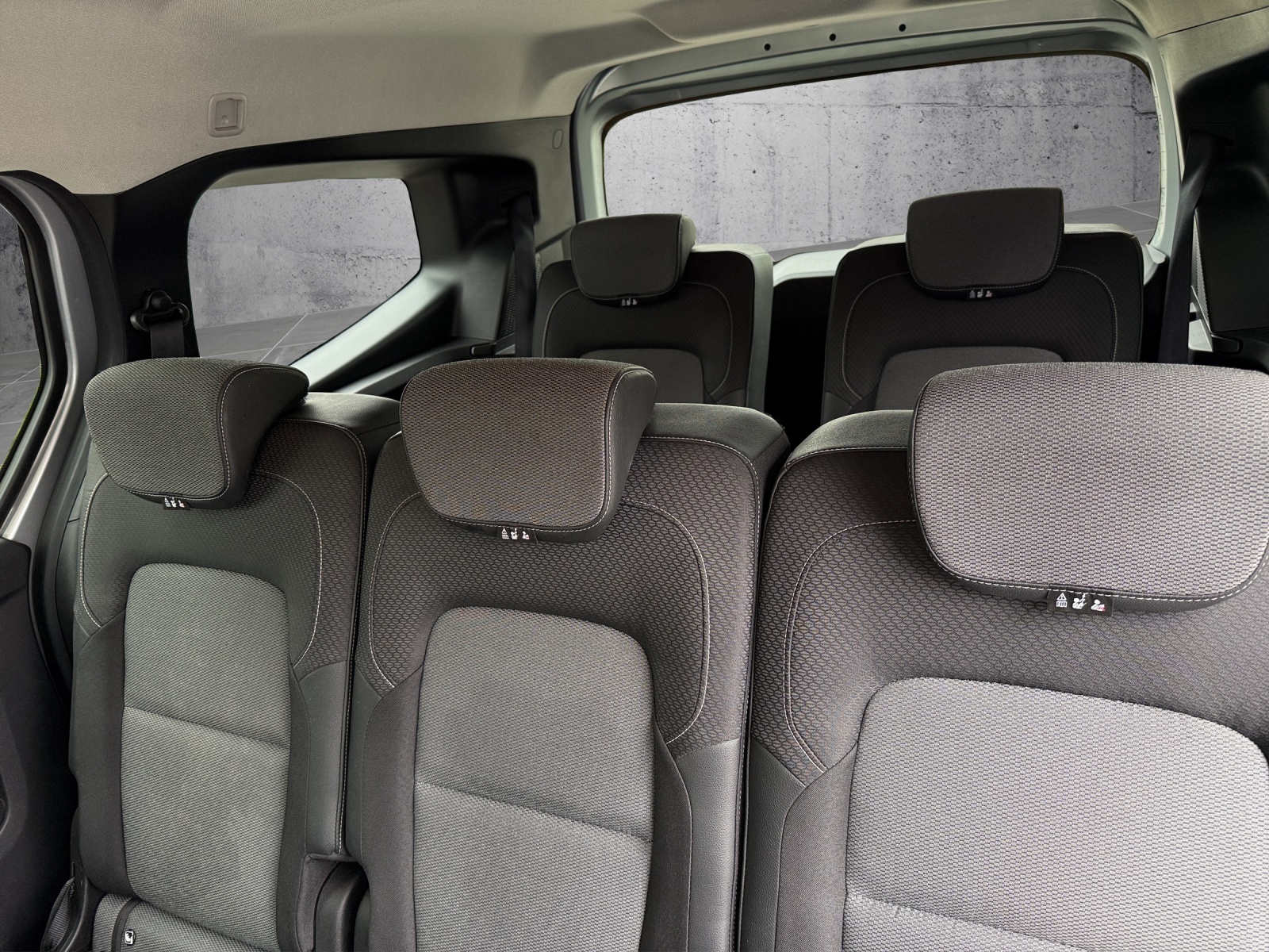 RENAULT Kangoo 1.3 TCe 130 PF Techno EDC-image-11