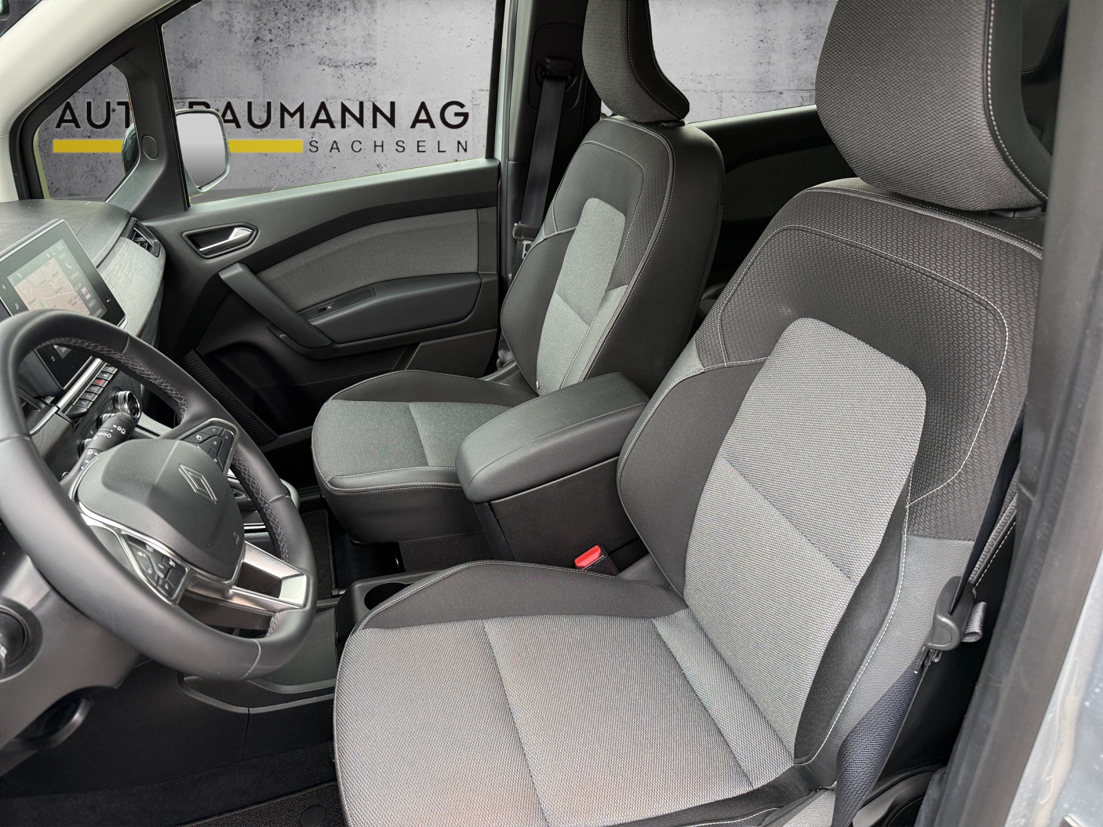 RENAULT Kangoo 1.3 TCe 130 PF Techno EDC-image-15