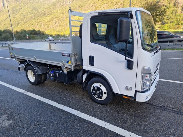ISUZU NLR 88 - M27-image-1