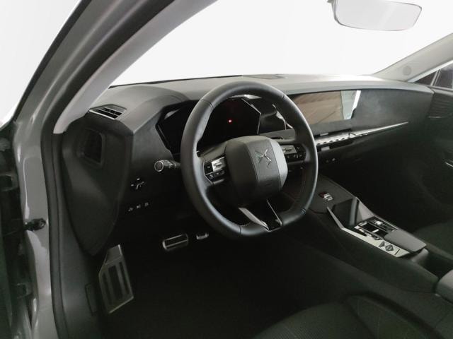 DS AUTOMOBILES DS4 1.6 E-Tense Performance Line+-image-11