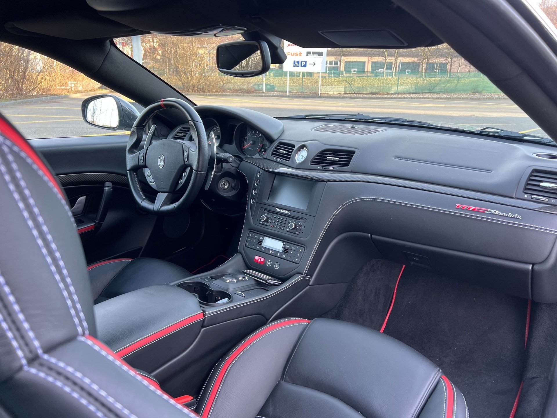 MASERATI GranTurismo MC Stradale Centenial Edition-image-14