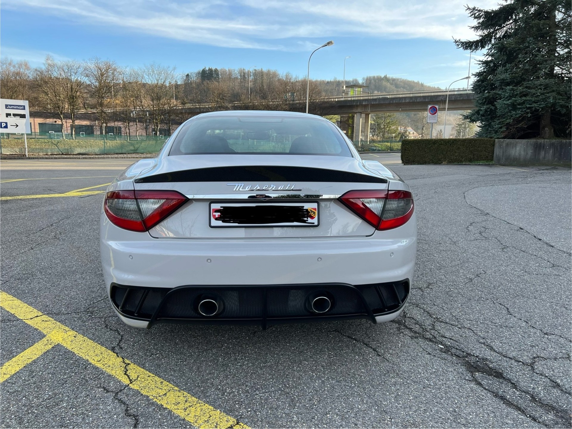 MASERATI GranTurismo MC Stradale Centenial Edition-image-8