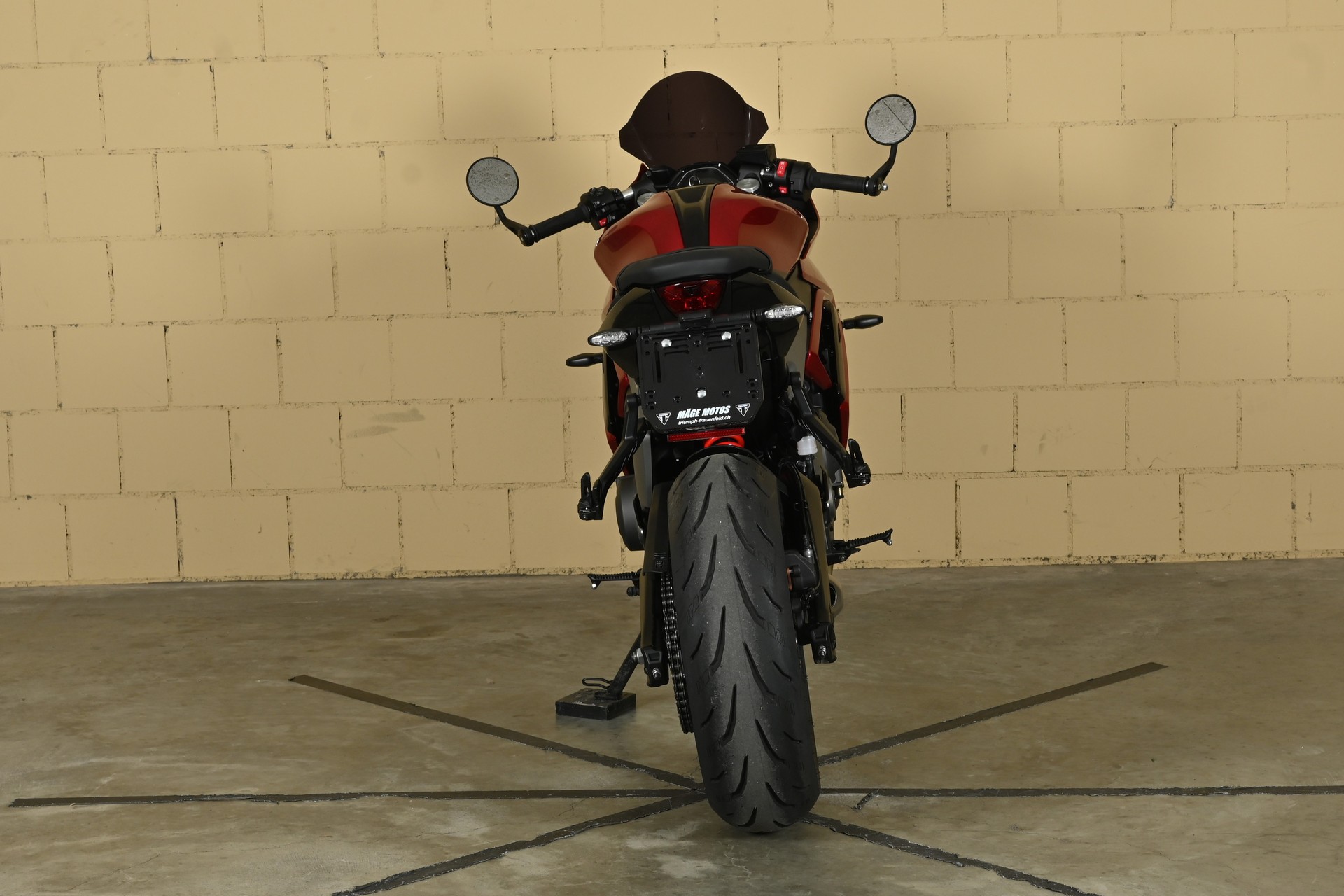 TRIUMPH Daytona 660-image-5