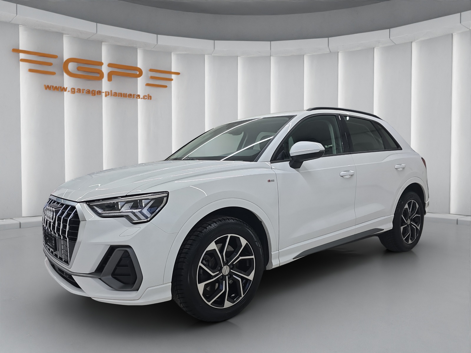 AUDI Q3 2.0 40 TFSI S line quattro S-Tronic