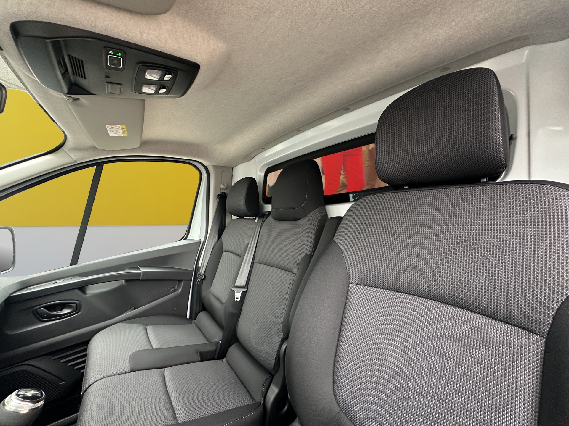 RENAULT Trafic 2.0 Blue dCi 130 Advance L1H1-image-14