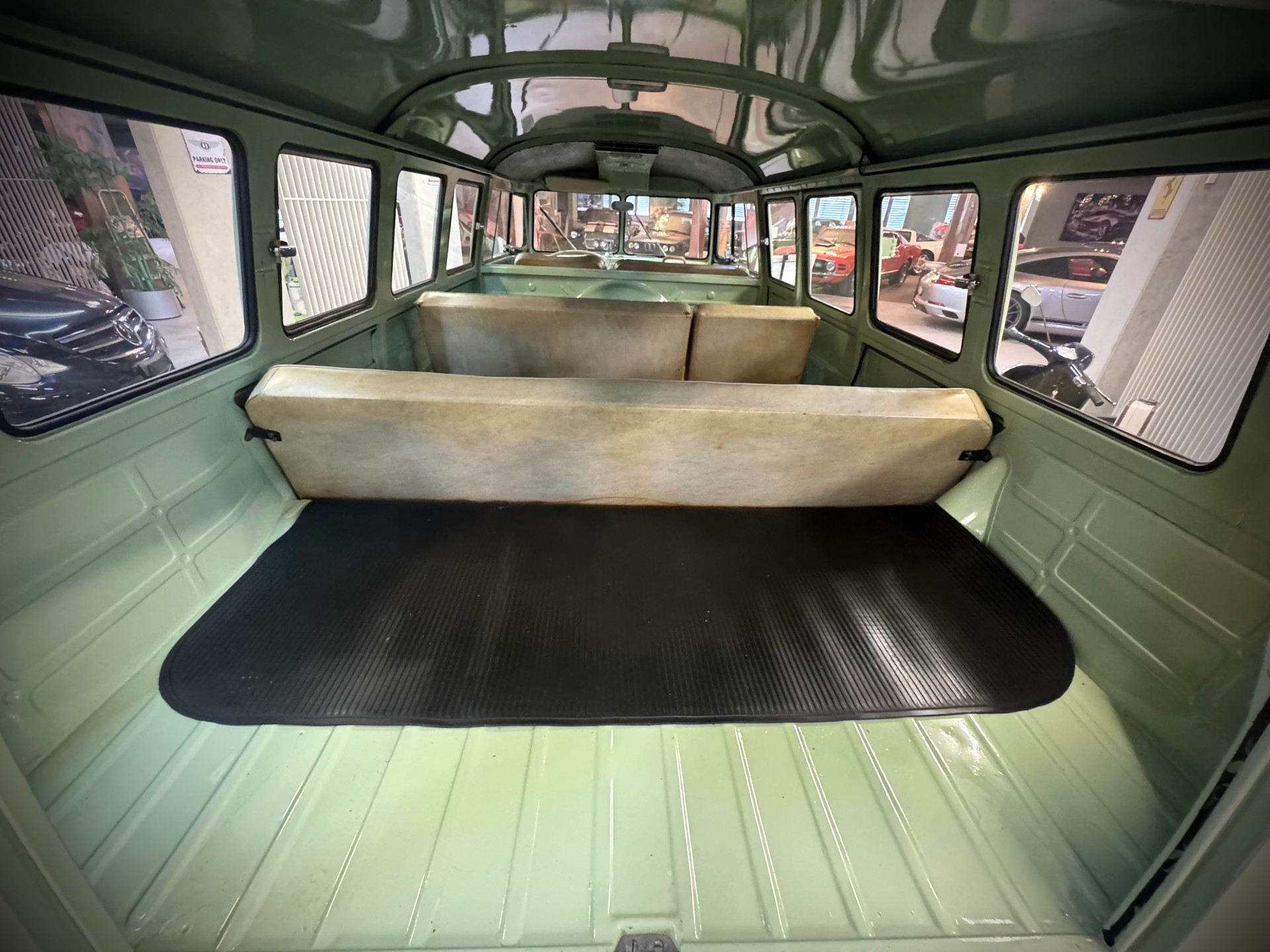 VW T1-image-16