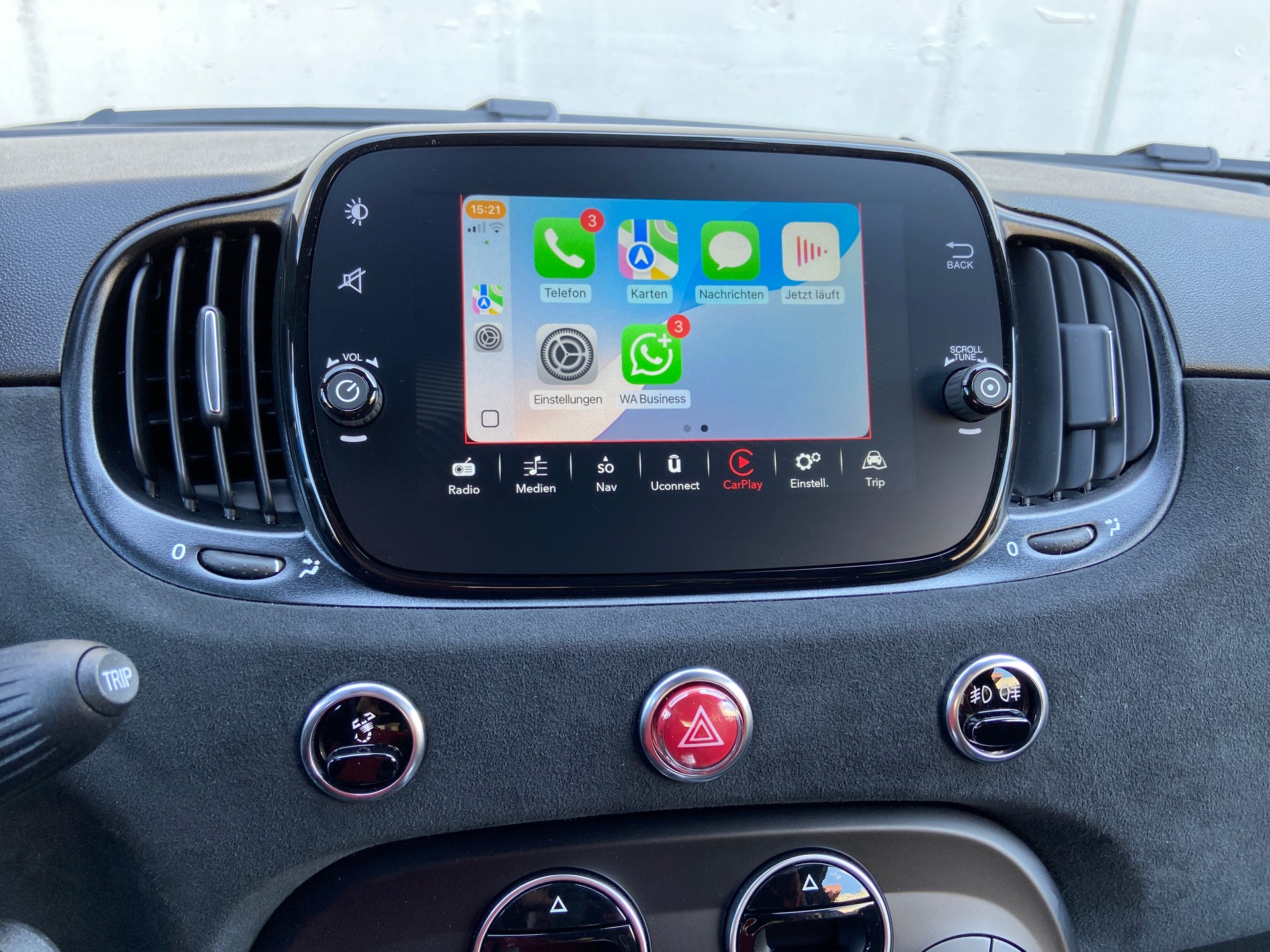 FIAT Abarth 695 75 Anniversario - Final Edition-image-12