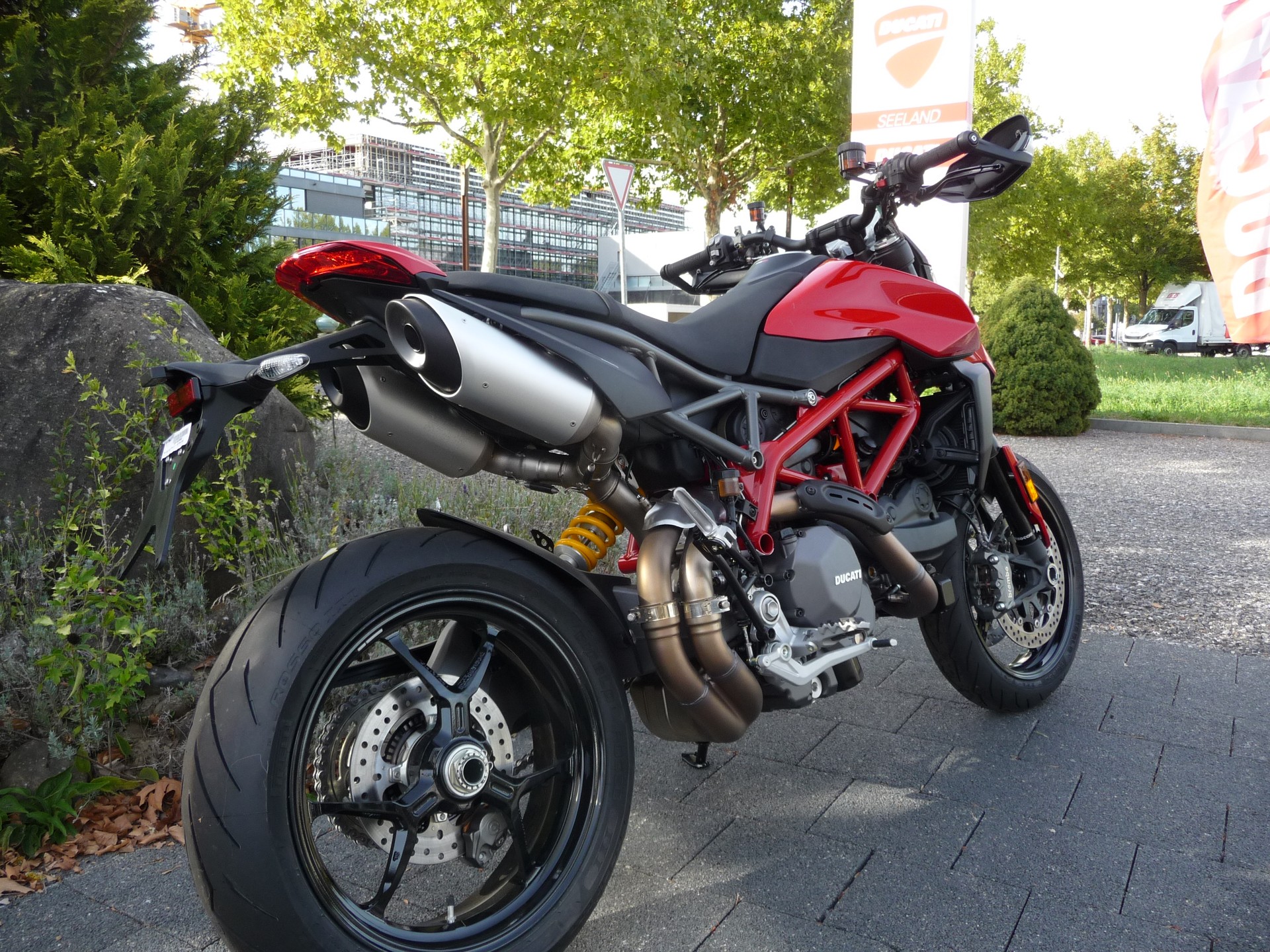 DUCATI Hypermotard 950 35kW-showroom-element-1