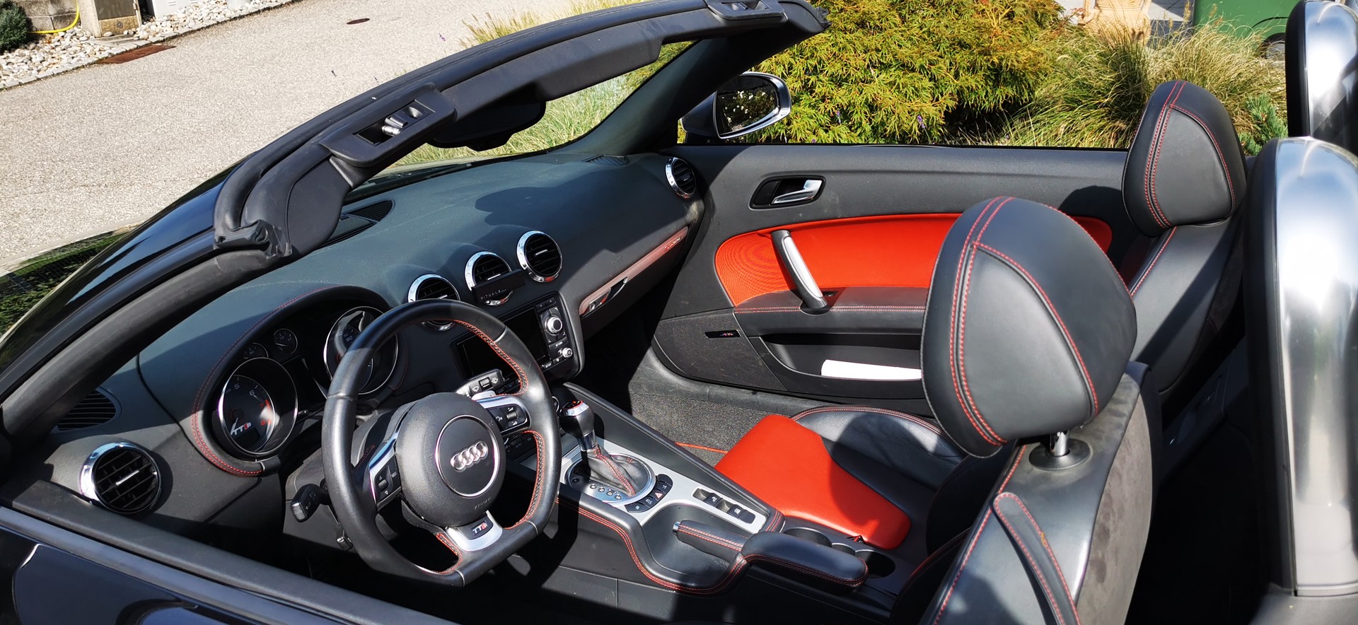 AUDI TTS Roadster 2.0 TFSI quattro S-tronic-image-1