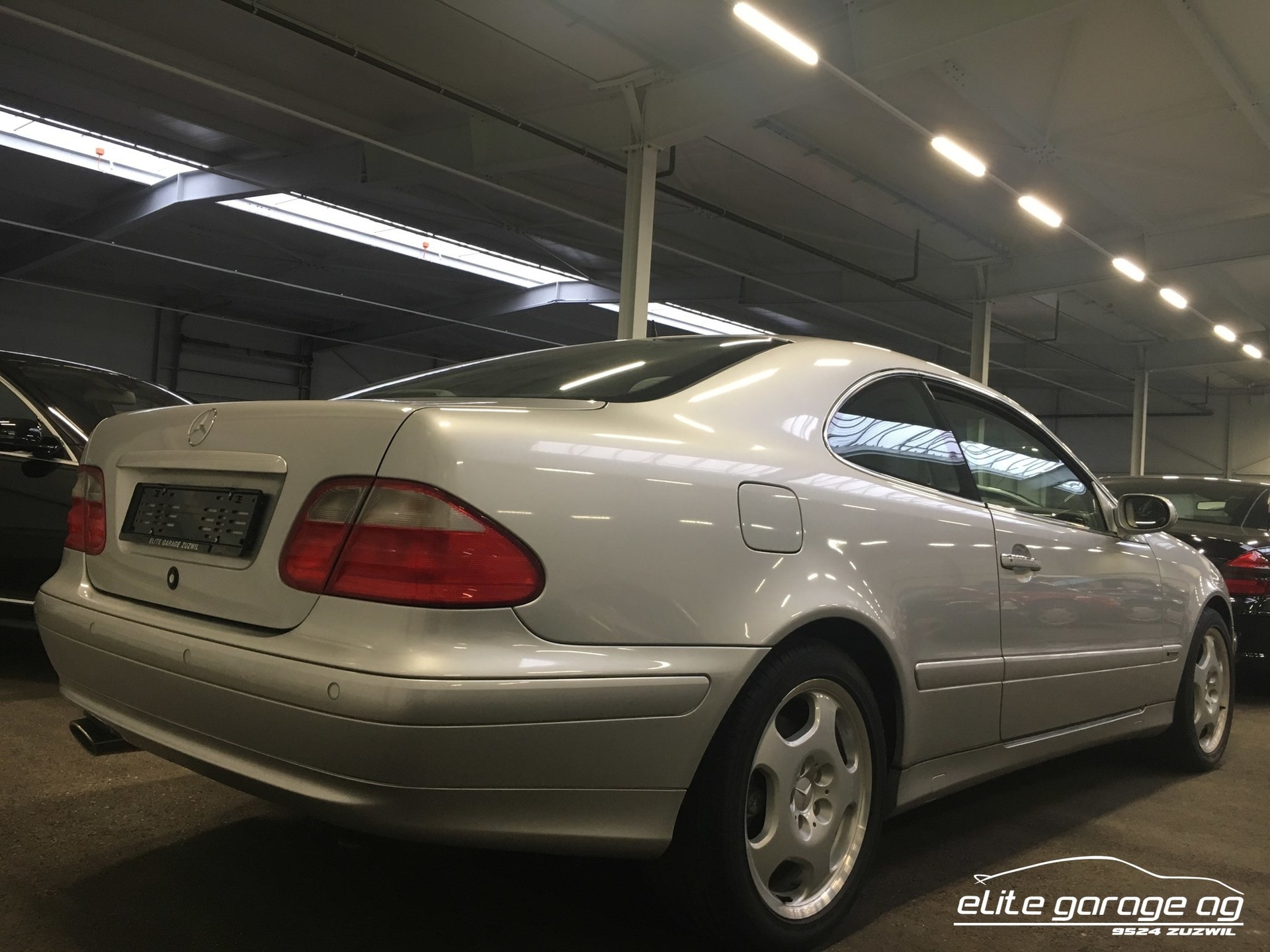 MERCEDES-BENZ CLK 430 Elégance-image-4
