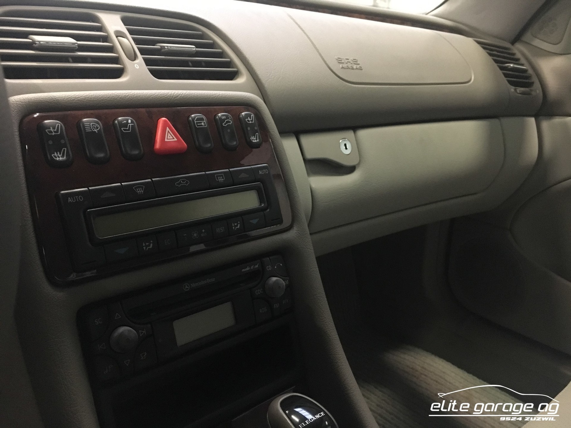 MERCEDES-BENZ CLK 430 Elégance-image-10