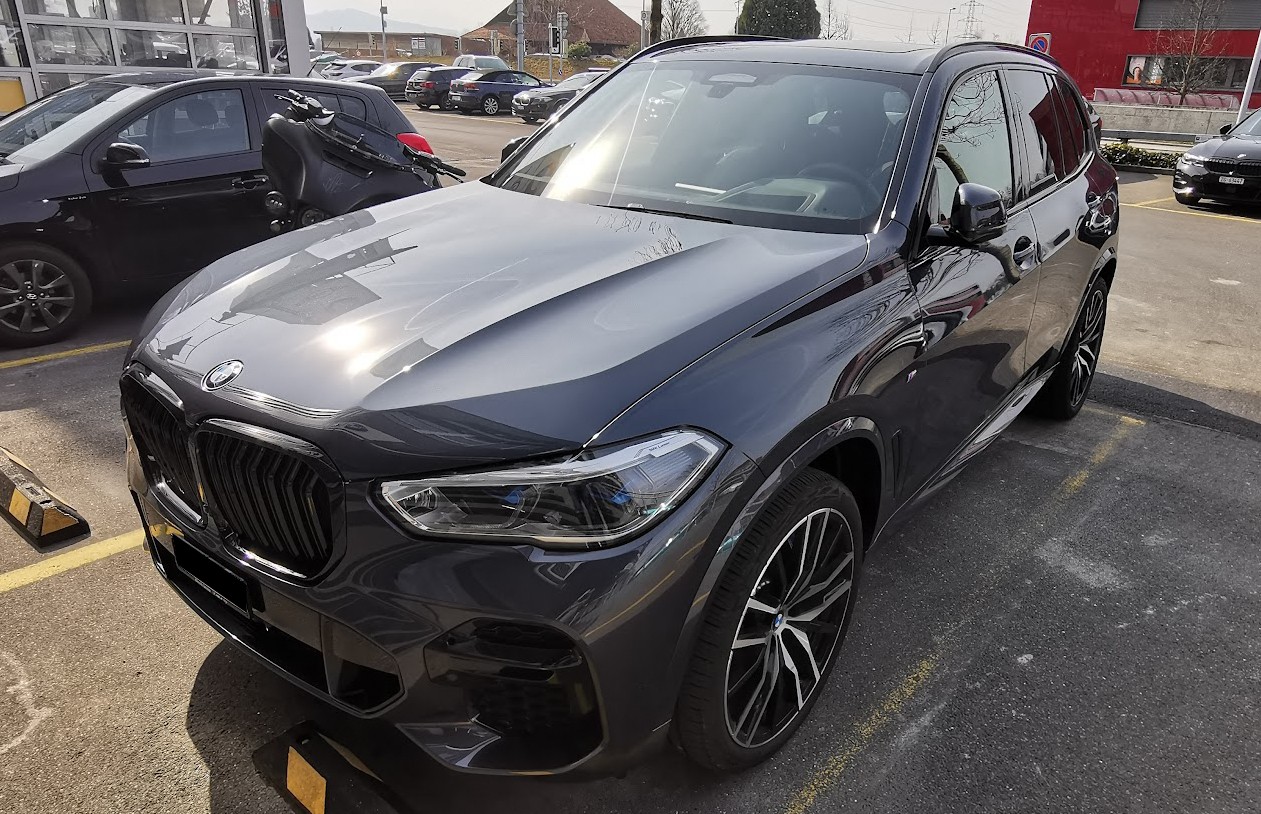 BMW BMW X5 xDrive 40d M Sport | CHF 3'000 Prämie bei Leasingübernahme-image-0