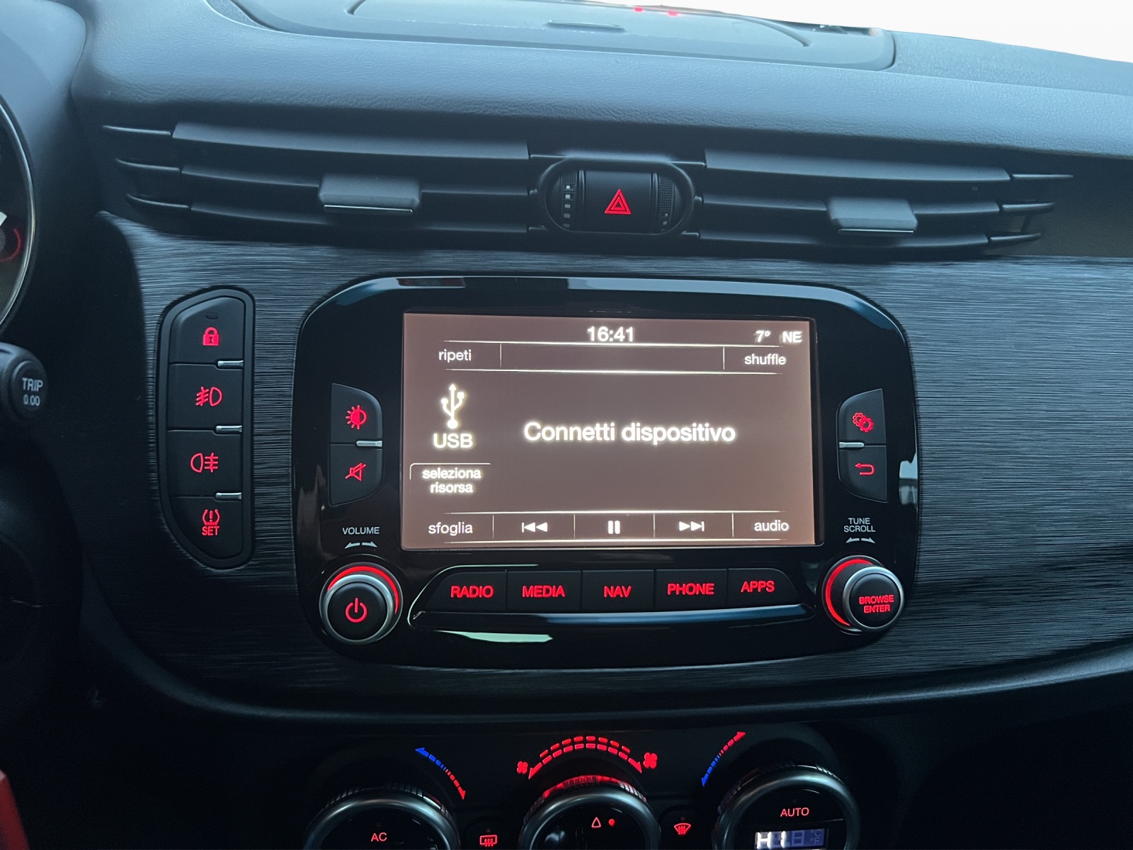 ALFA ROMEO Giulietta 1.4 T MultiAir Super-image-13