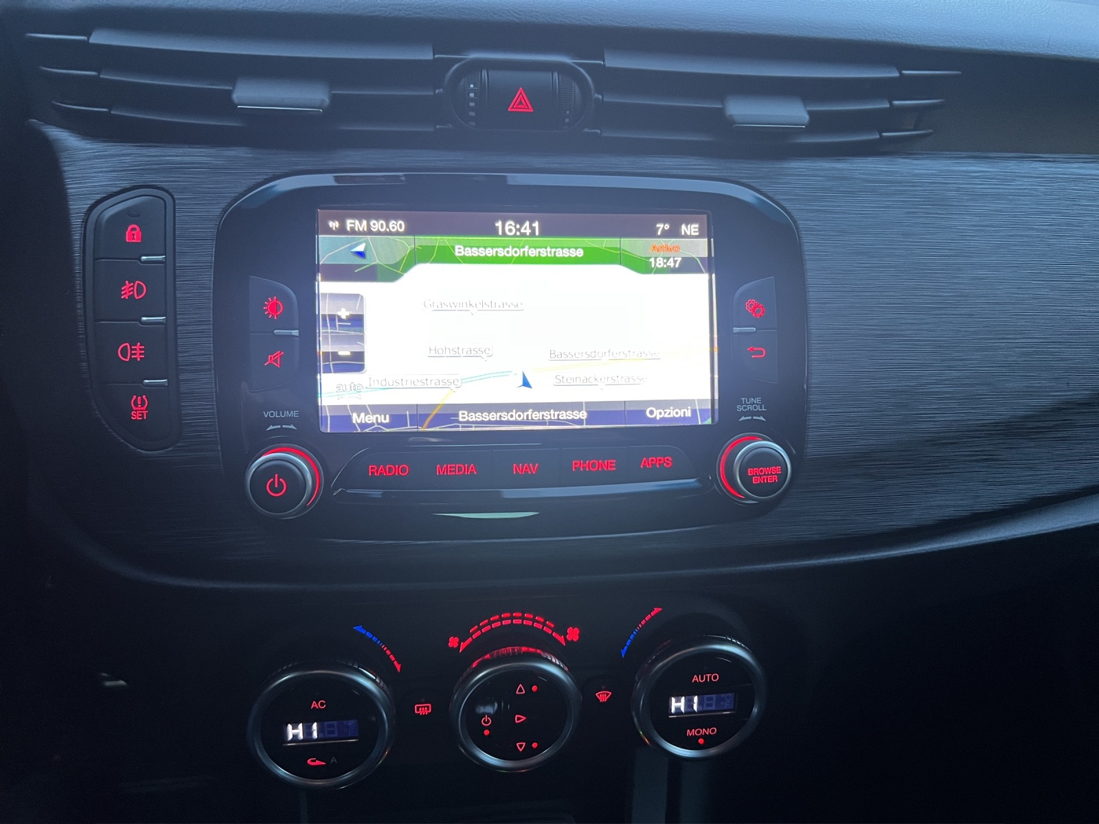 ALFA ROMEO Giulietta 1.4 T MultiAir Super-image-12
