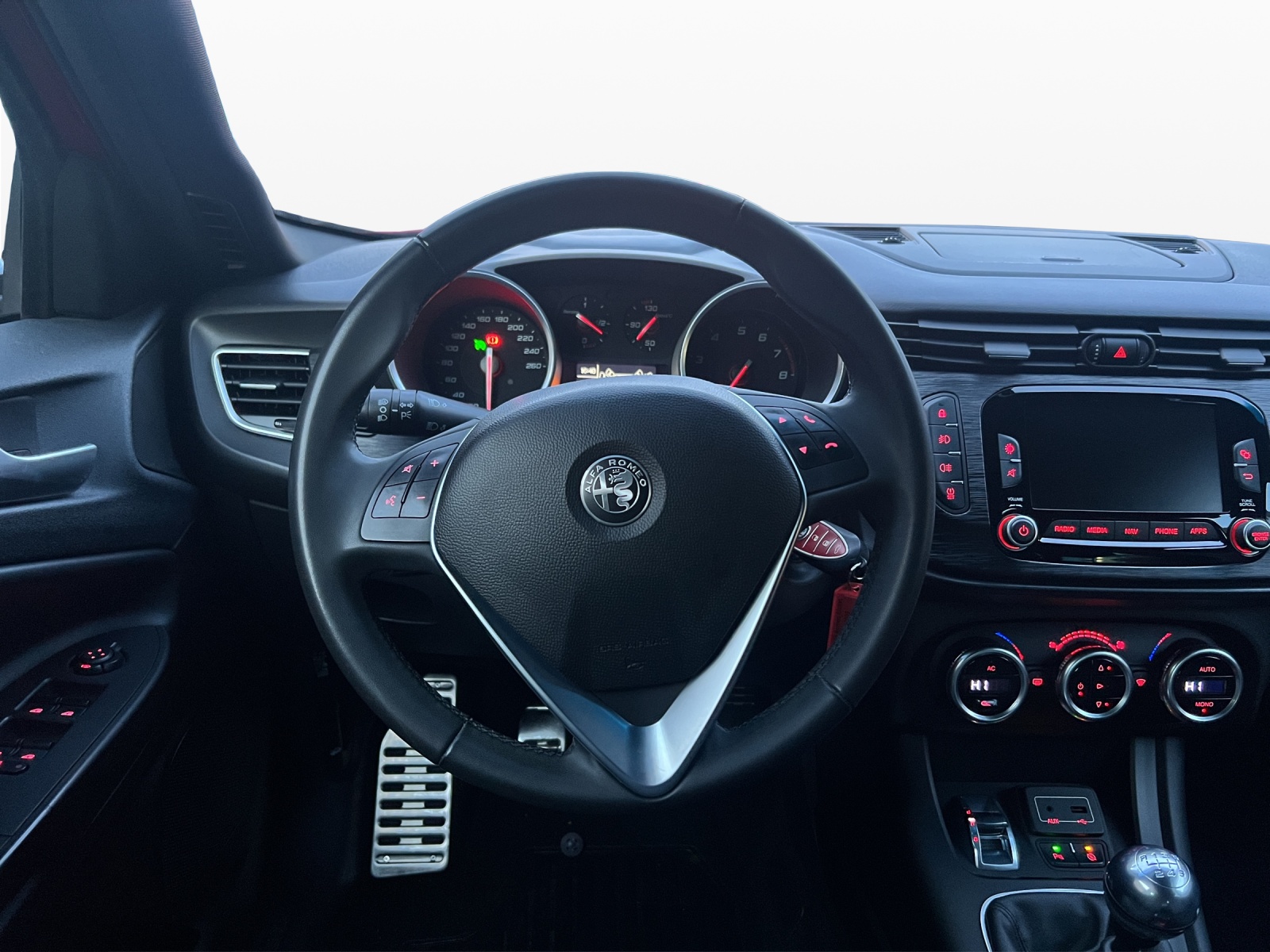 ALFA ROMEO Giulietta 1.4 T MultiAir Super-image-10