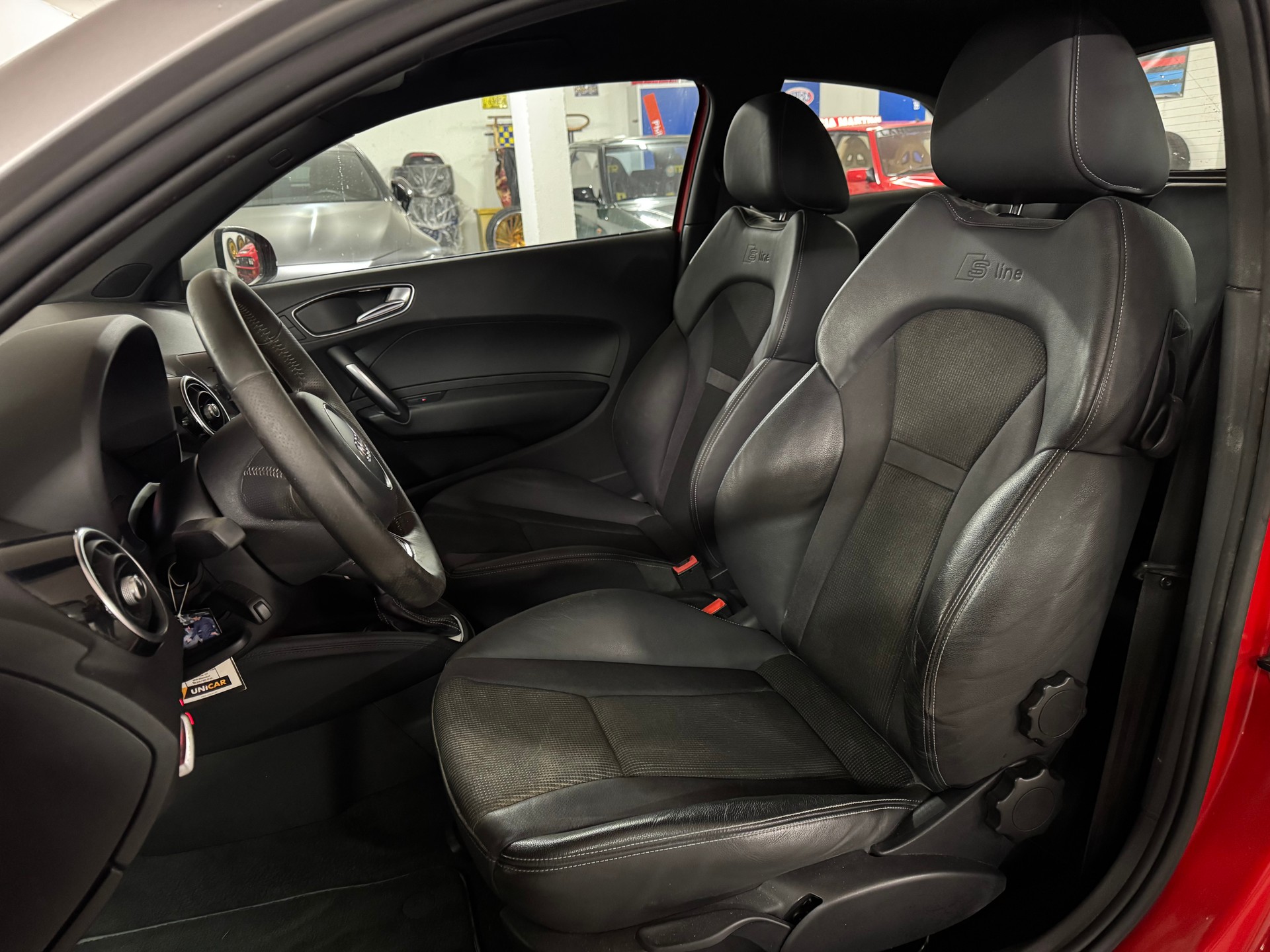 AUDI A1 1.4 TFSI S-Line S-tronic-image-12