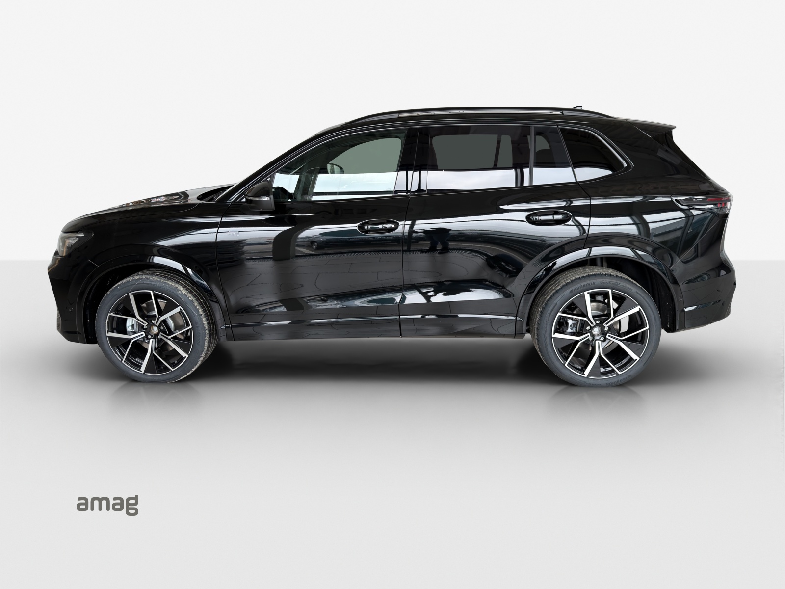 VW Tiguan 2.0 TSI DSG R-Line 4Motion-image-1