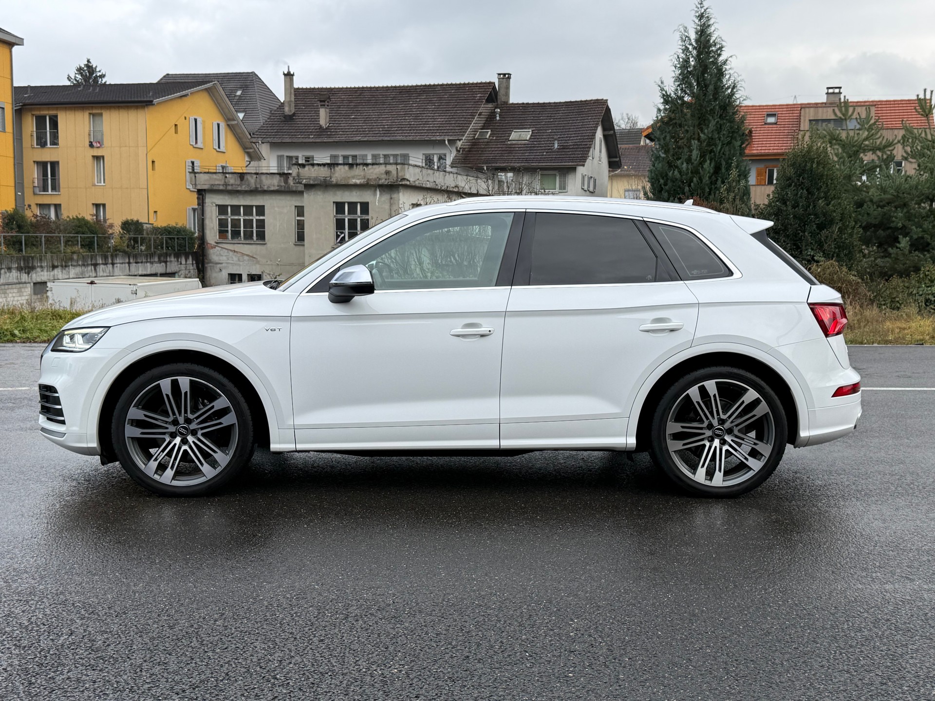 AUDI SQ5 3.0 TFSI quattro S-tronic-image-1