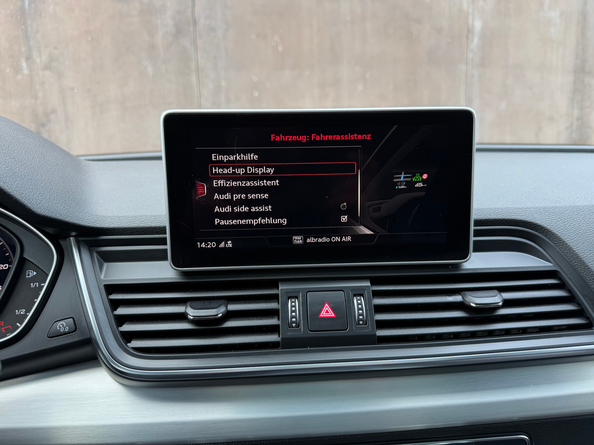 AUDI SQ5 3.0 TFSI quattro S-tronic-image-10