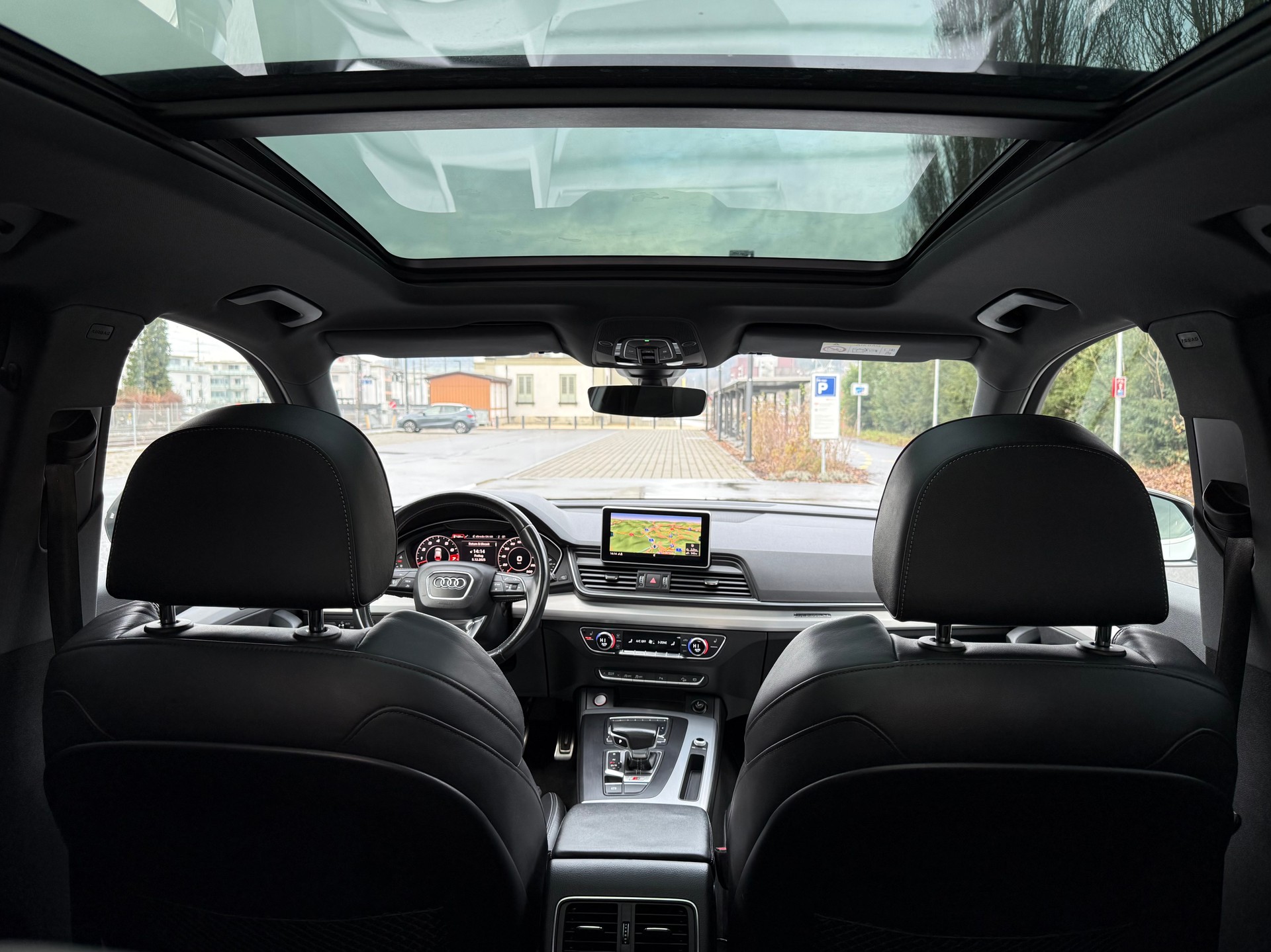 AUDI SQ5 3.0 TFSI quattro S-tronic-image-5