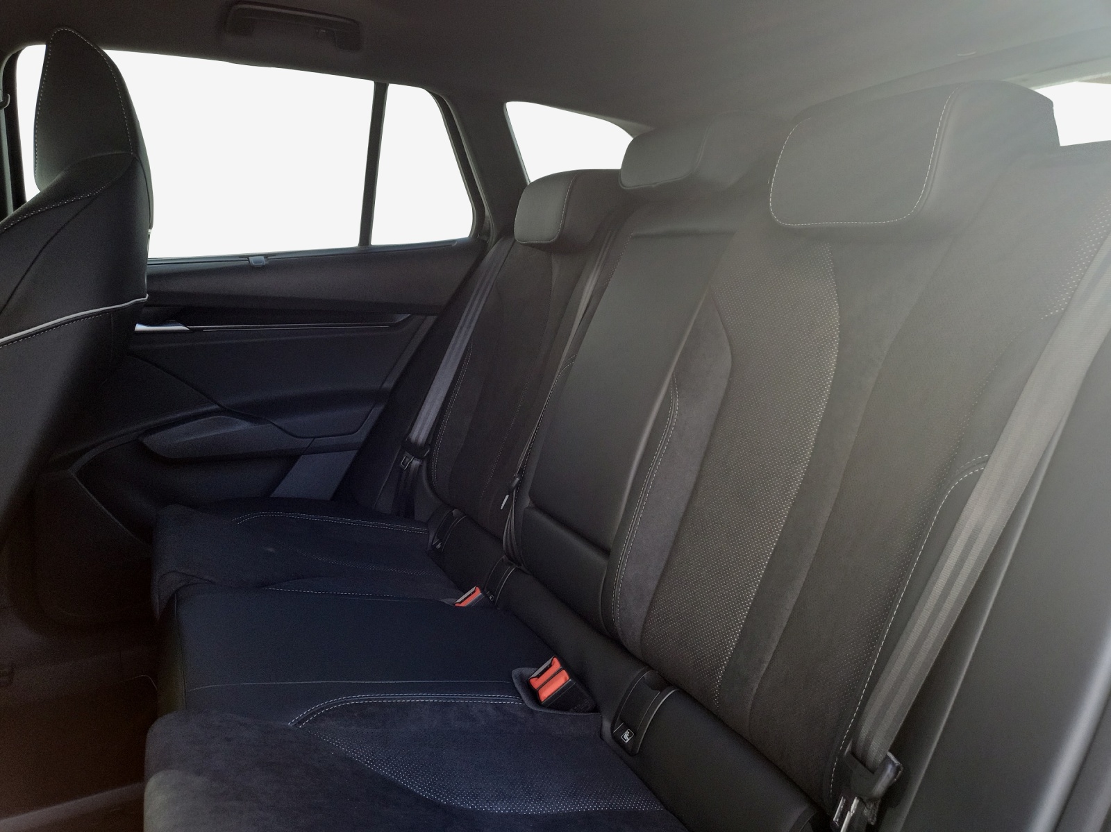 SKODA Enyaq 85x Sportline 4x4-image-11