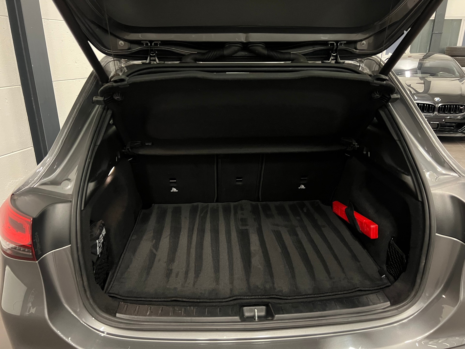 MERCEDES-BENZ GLA 220d 4Matic Progressive 8G-DCT-image-23
