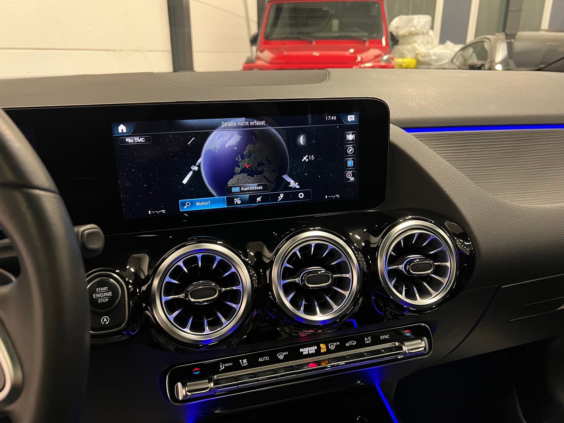 MERCEDES-BENZ GLA 220d 4Matic Progressive 8G-DCT-image-26