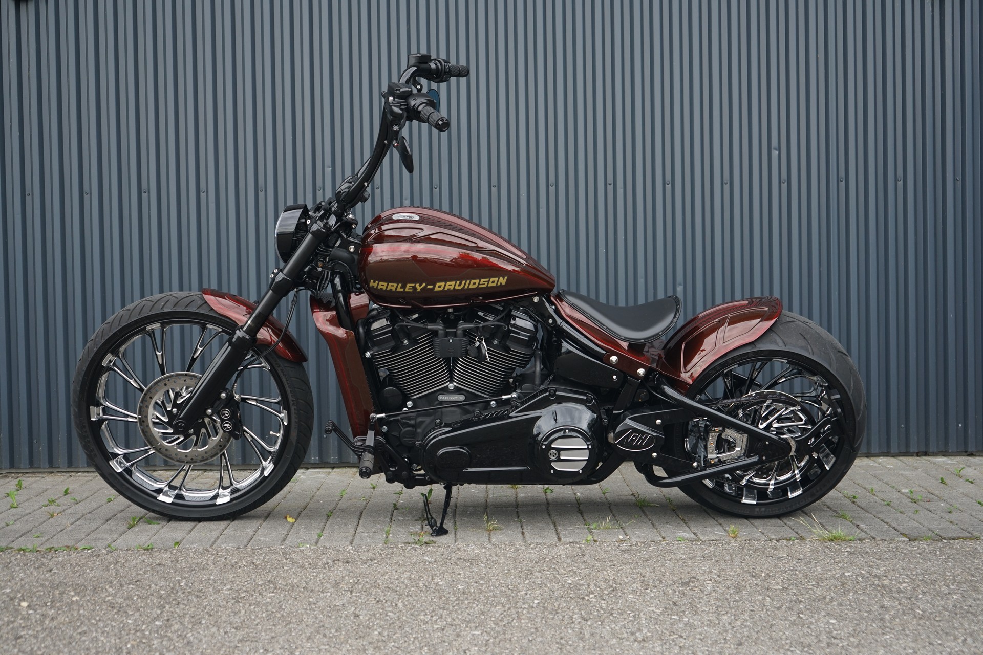HARLEY-DAVIDSON FXBRS Breakout 114 ABS-image-5