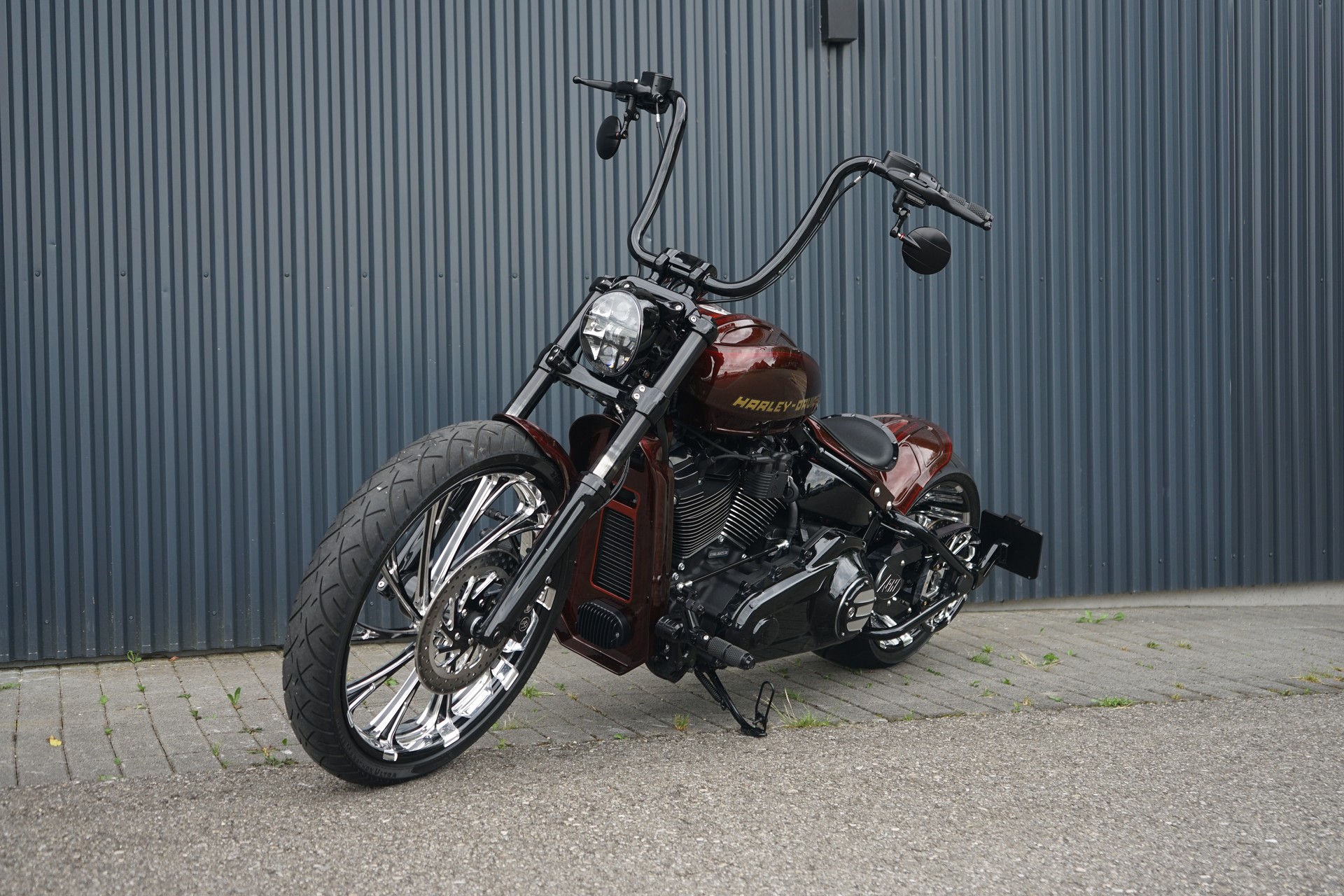 HARLEY-DAVIDSON FXBRS Breakout 114 ABS-showroom-element-2