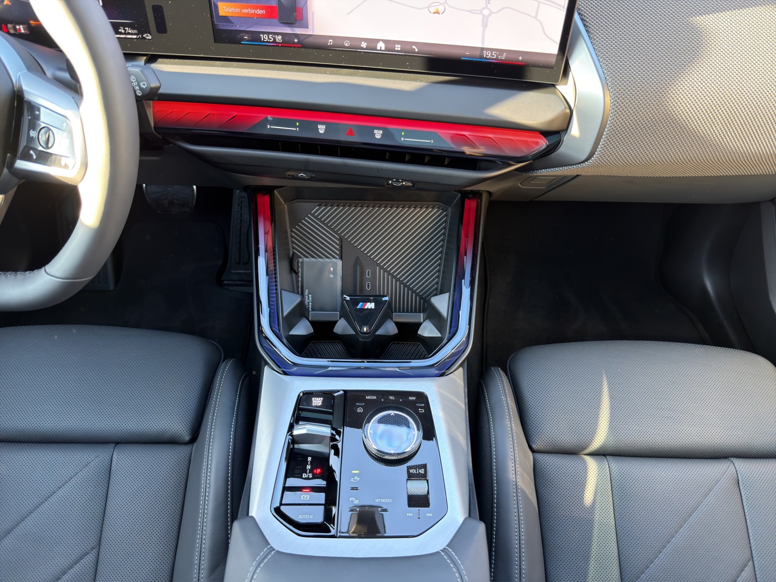 BMW X3 xDrive 30e M Sport Pro-image-12