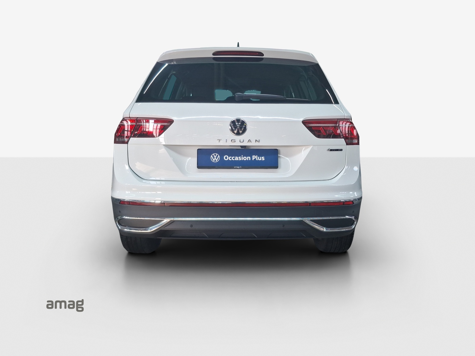 VW Tiguan 2.0 TDI SCR Elegance 4Motion DSG-image-3