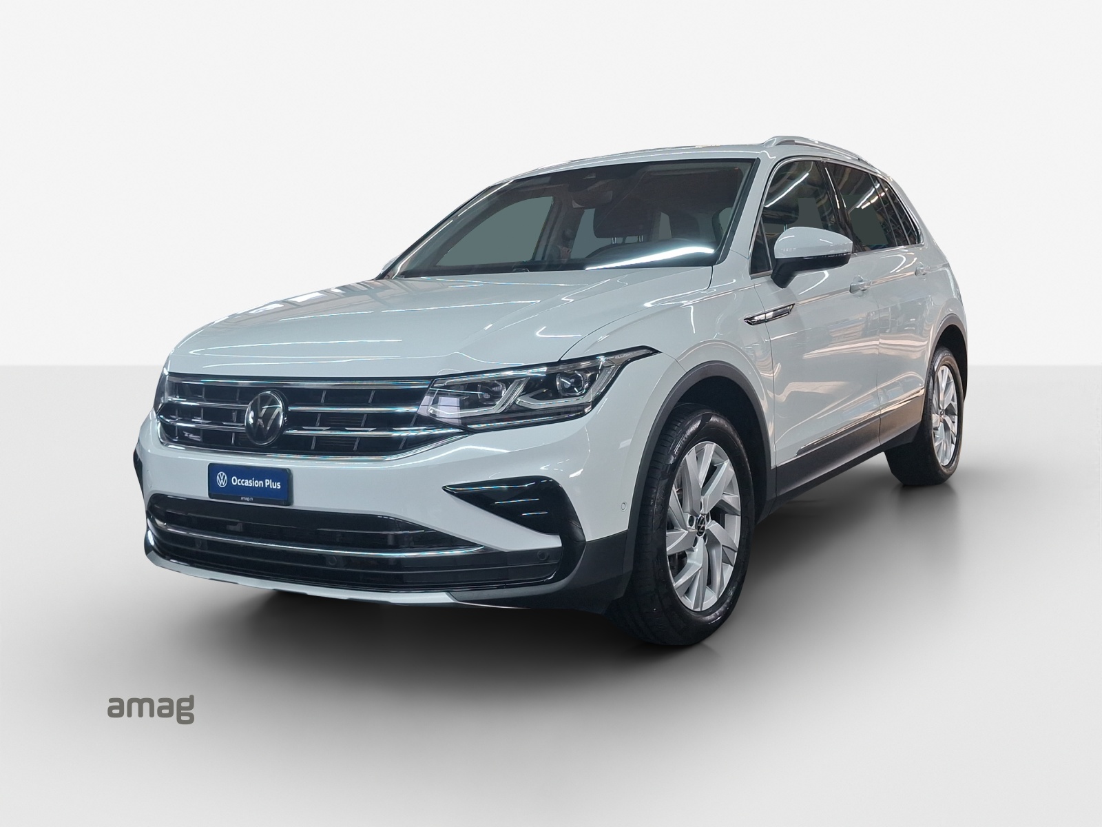 VW Tiguan 2.0 TDI SCR Elegance 4Motion DSG-image-0