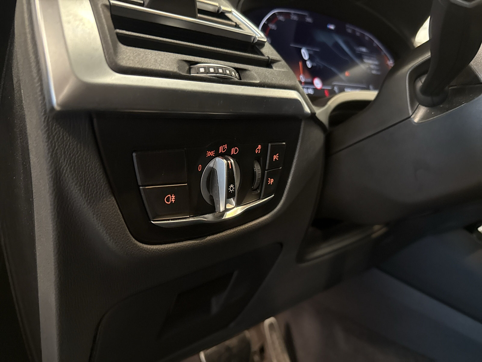 BMW X3 xDrive 30i M Sport-image-19