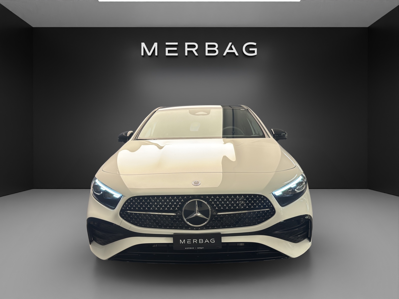 MERCEDES-BENZ A 250 4Matic 8G-DCT-image-1