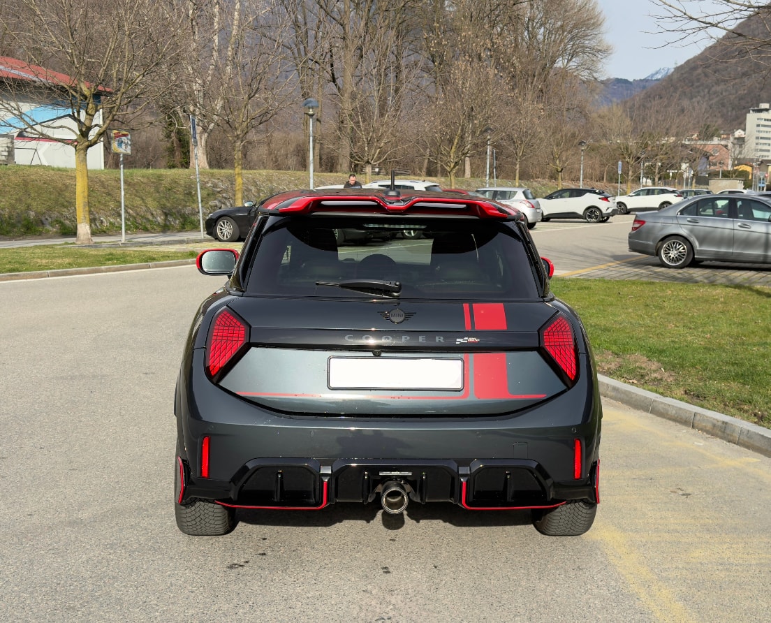 MINI John Cooper Works-image-4