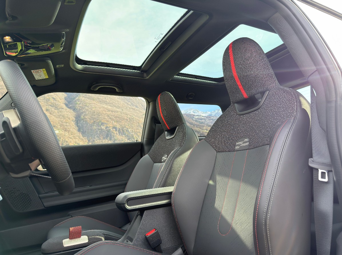 MINI John Cooper Works-image-8