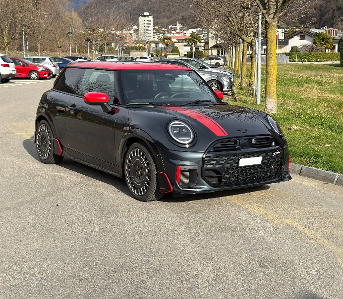 MINI John Cooper Works-image-0