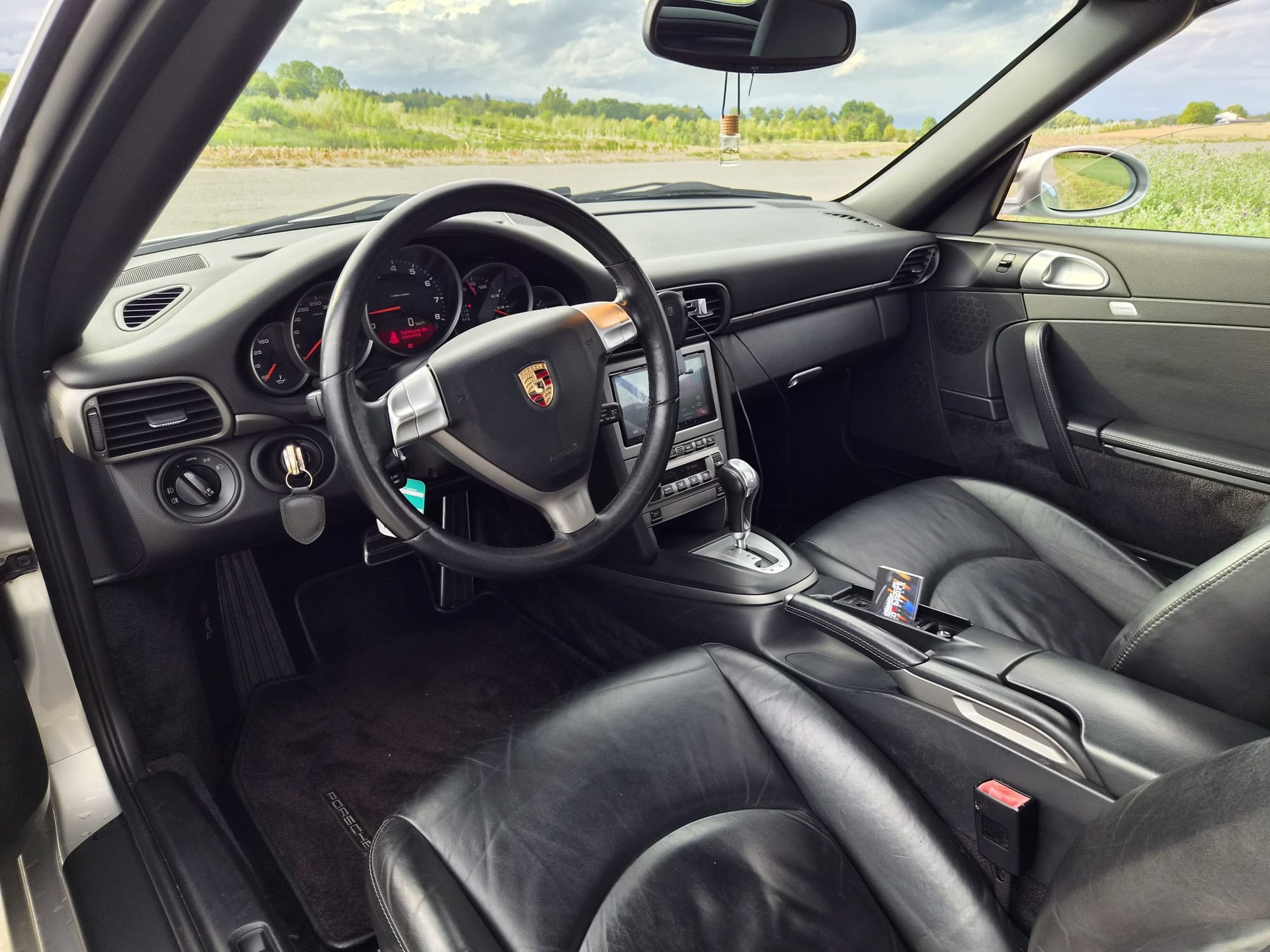 PORSCHE 911 Carrera 3.6 Cabriolet-image-15