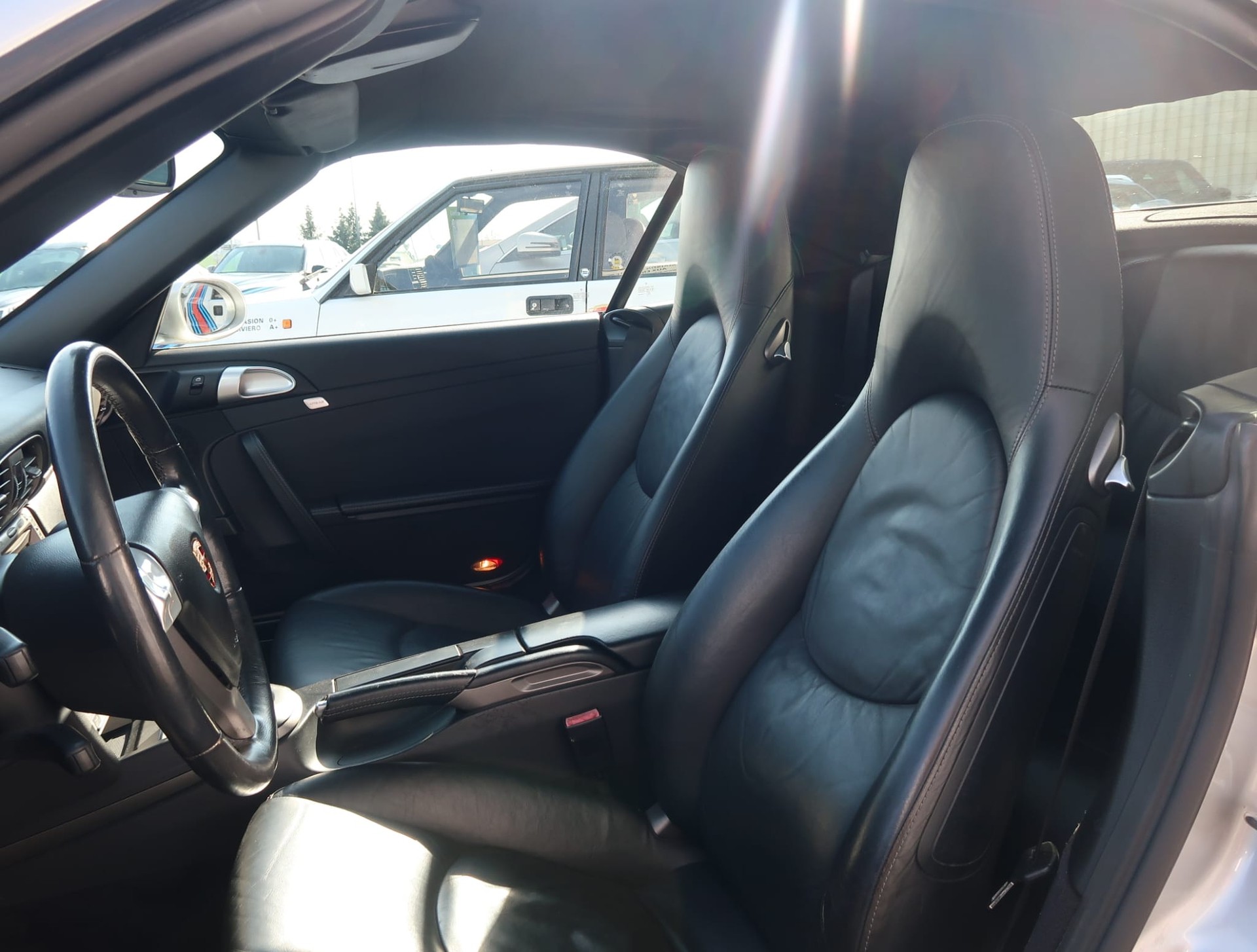 PORSCHE 911 Carrera 3.6 Cabriolet-image-24