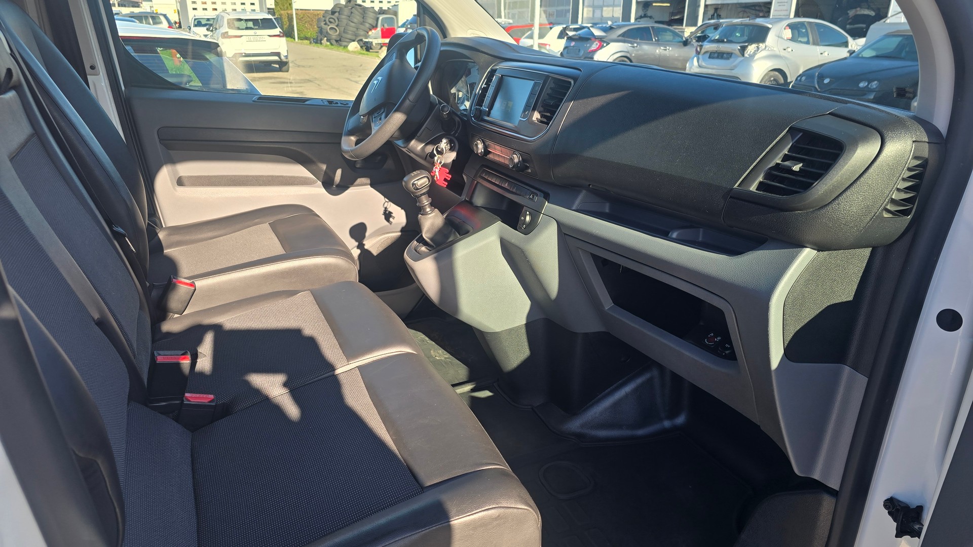 CITROEN Jumpy 1.6 BlueHDi 115 S&S M Attraction-image-5
